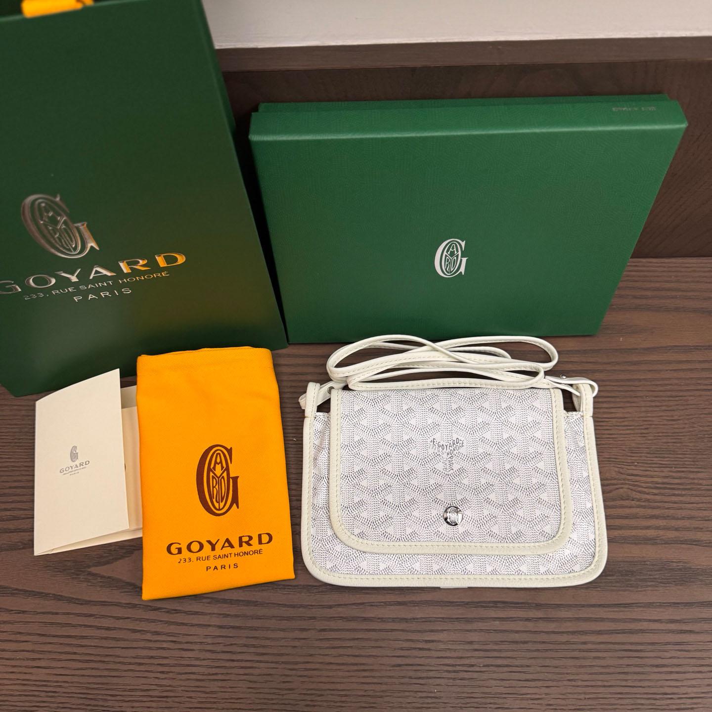 Goyard Plumet Pocket Wallet - FashionPlug