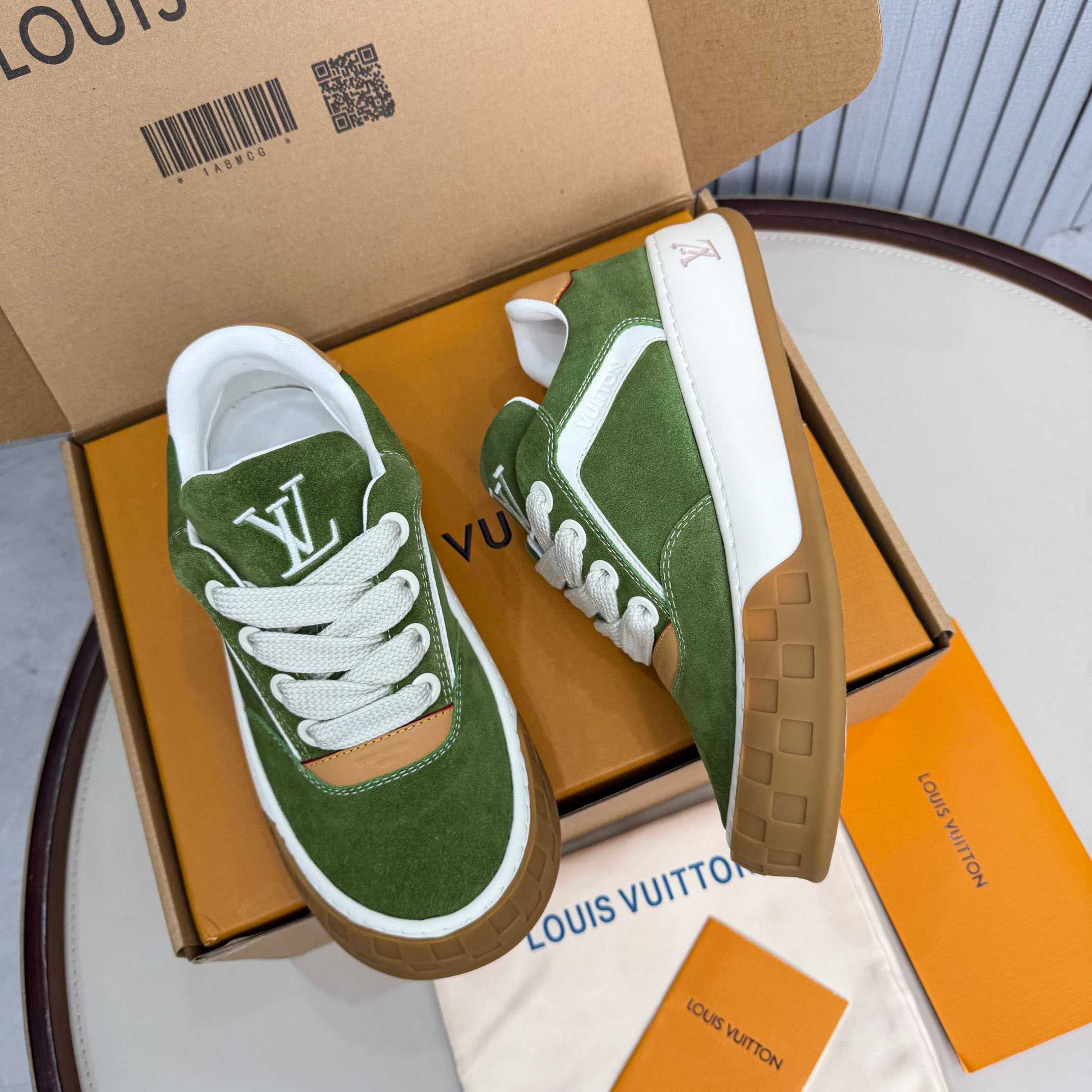 Louis Vuitton LV Tilted Sneaker 1AJTH1 - FashionPlug