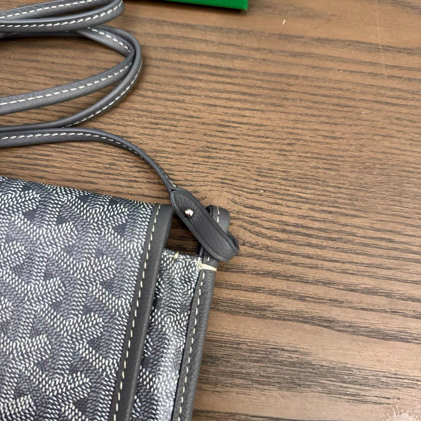 Goyard Plumet Pocket Wallet - FashionPlug