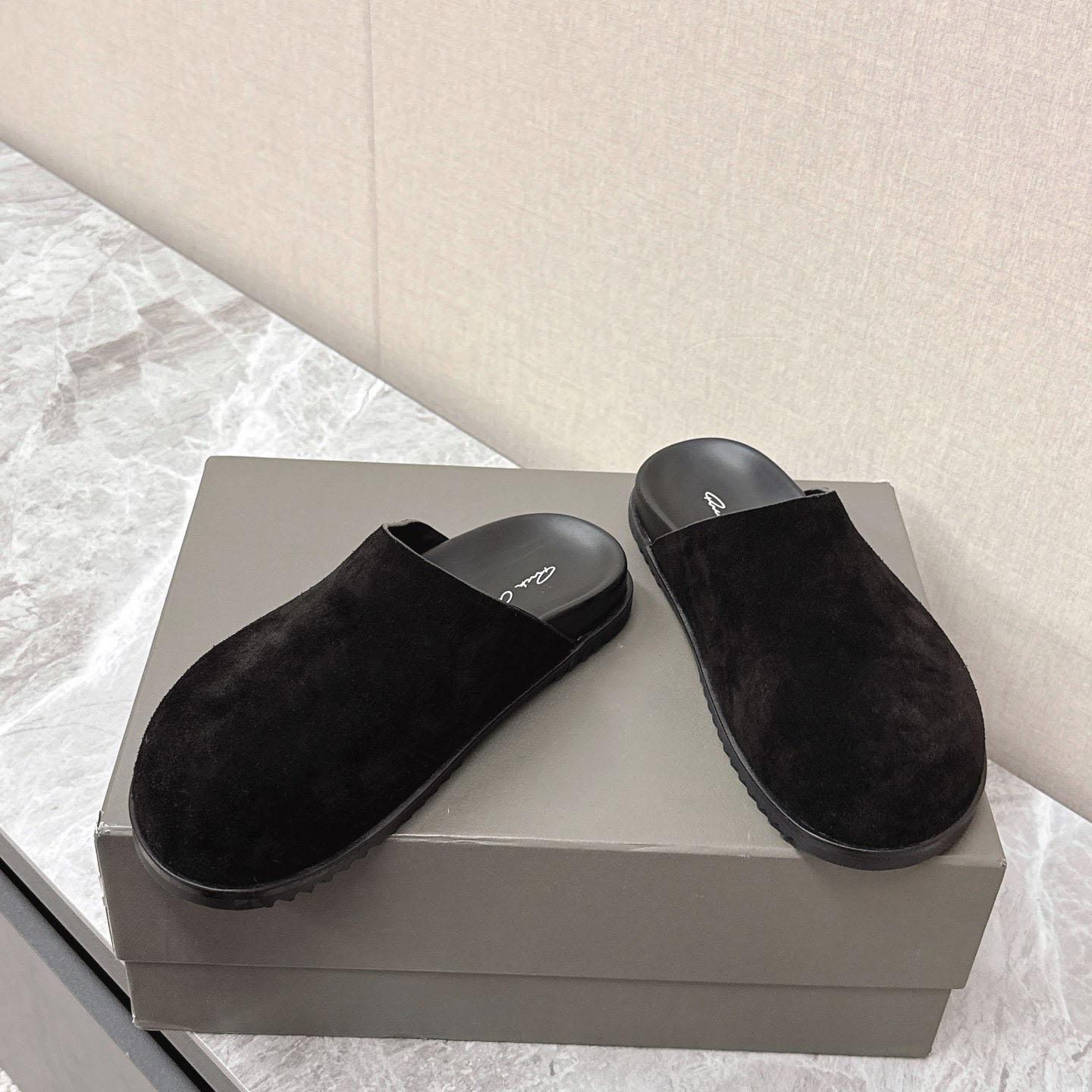 Rick Owens Granola Mules - FashionPlug