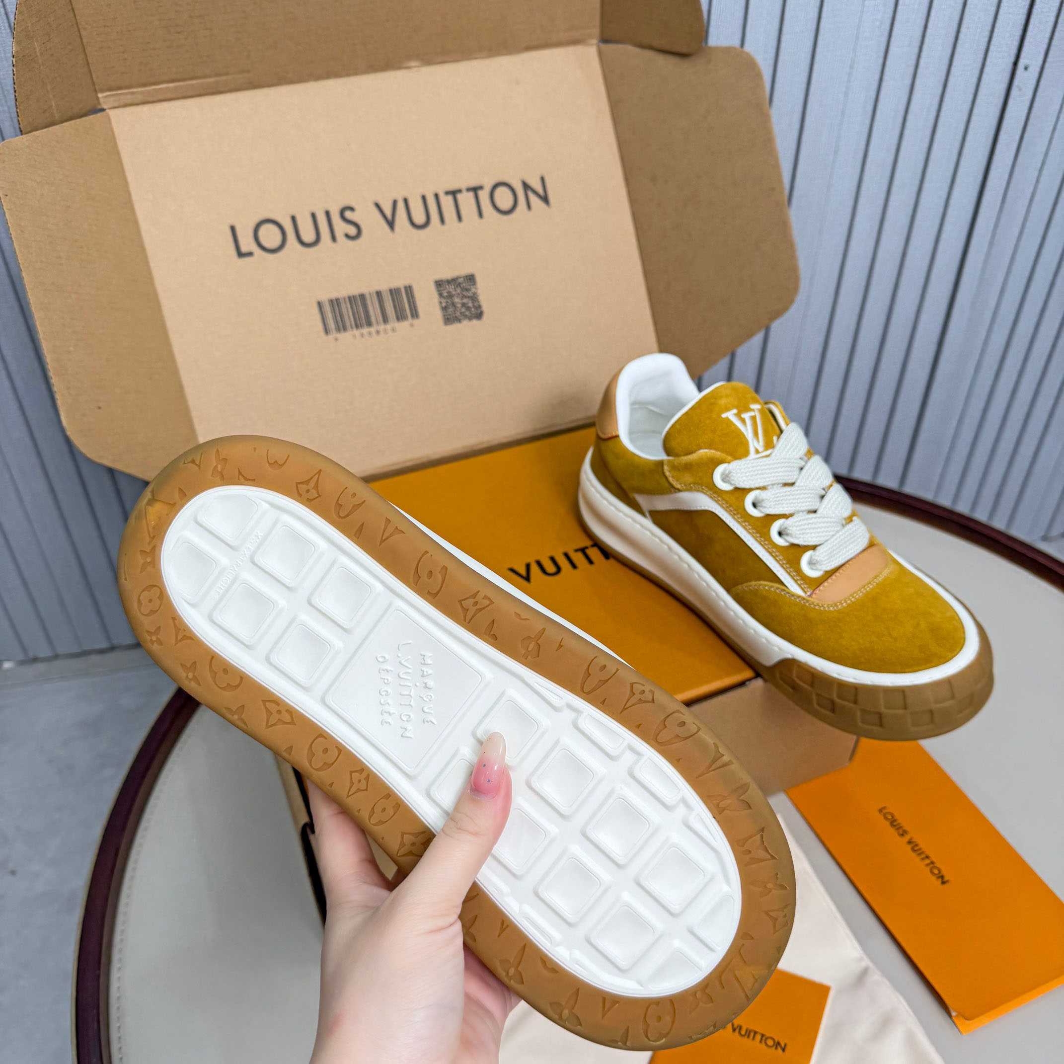 Louis Vuitton LV Tilted Sneaker 1AJTHL - FashionPlug