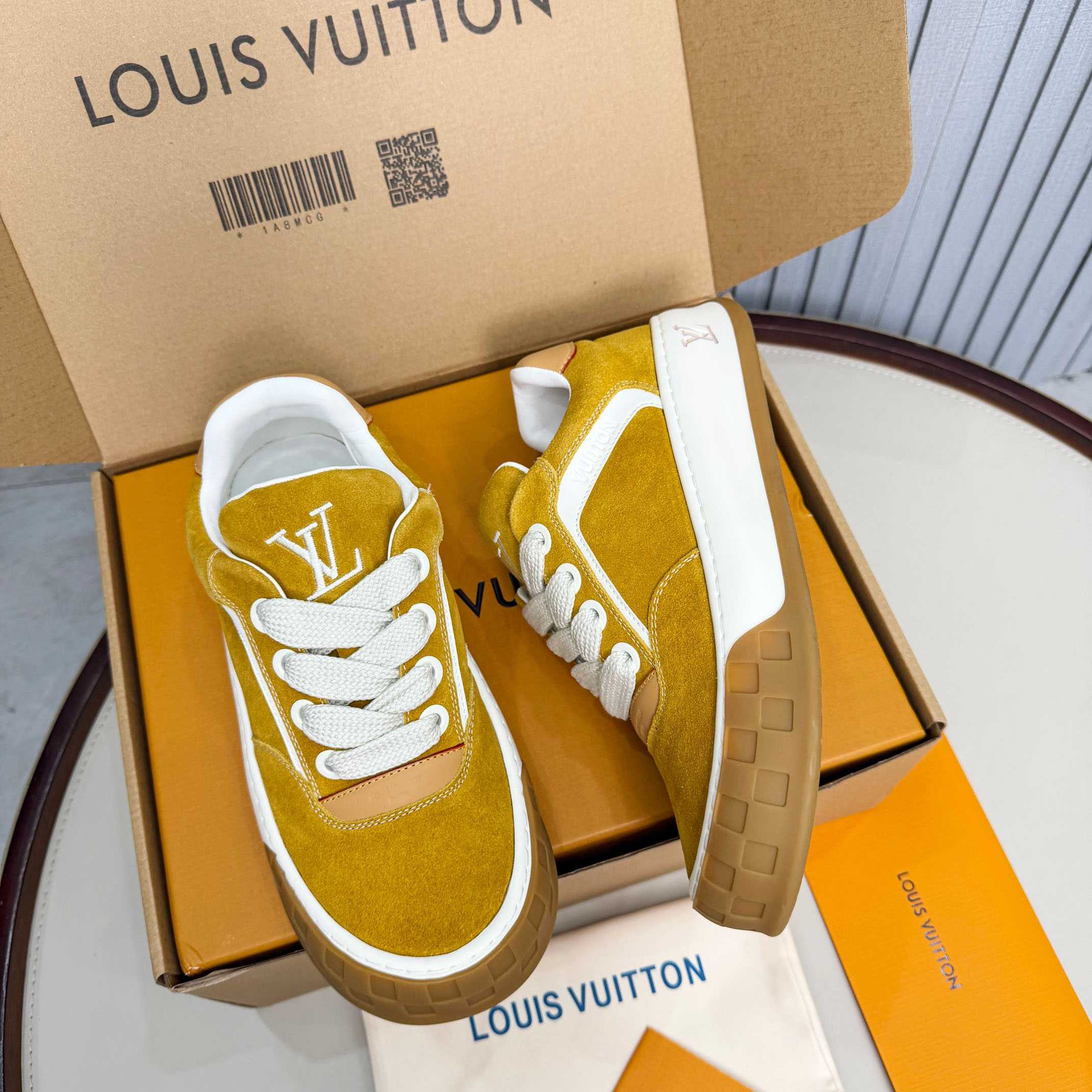 Louis Vuitton LV Tilted Sneaker 1AJTHL - FashionPlug