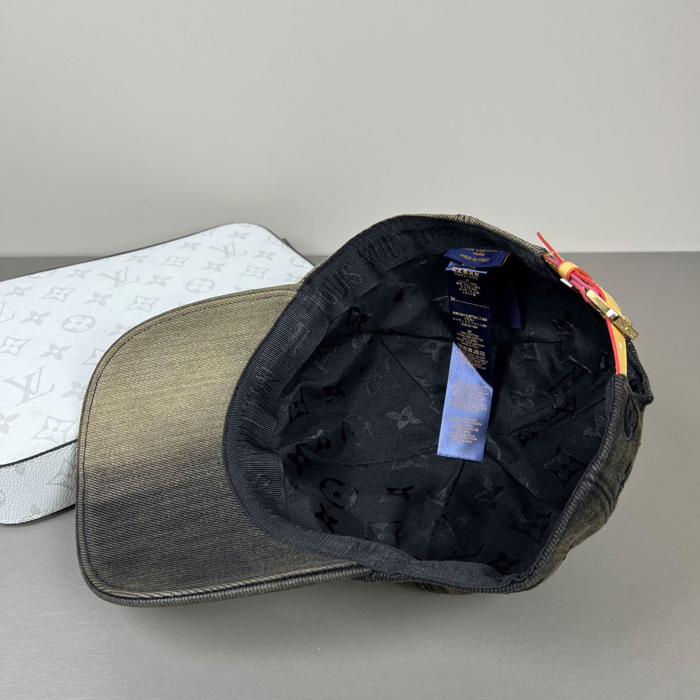 Louis Vuitton Monogram Gradient Hat - FashionPlug