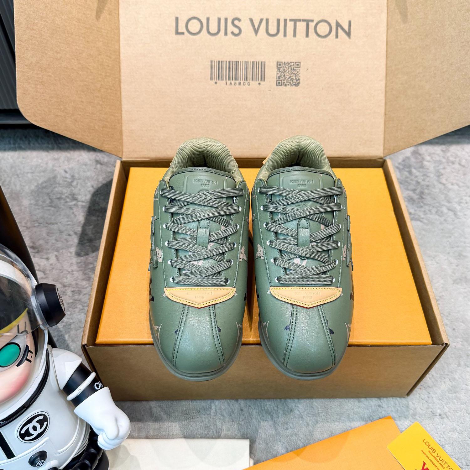 Louis Vuitton LV BUTTERSOFT Sneaker  1AJANN - FashionPlug