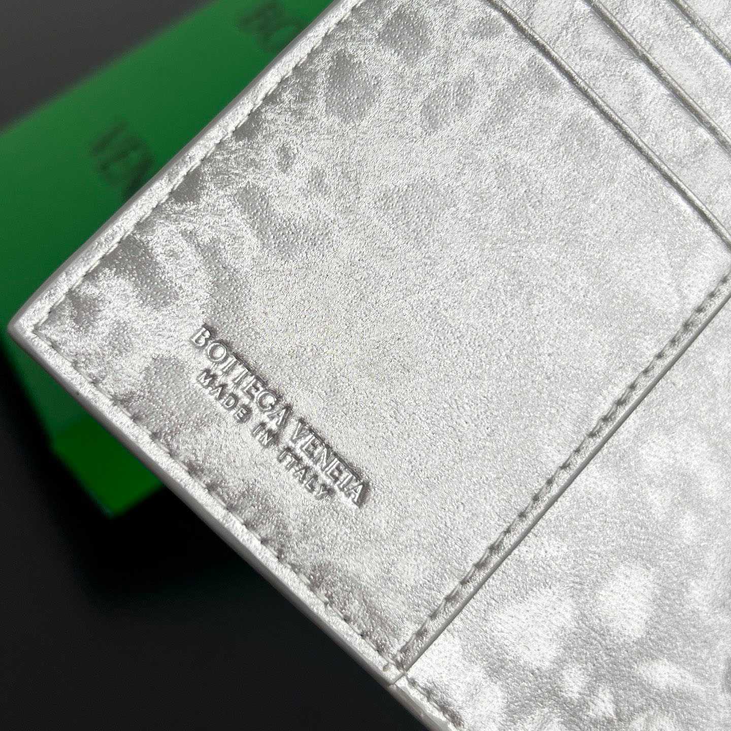 Bottega Veneta Intrecciato Passport Case - FashionPlug