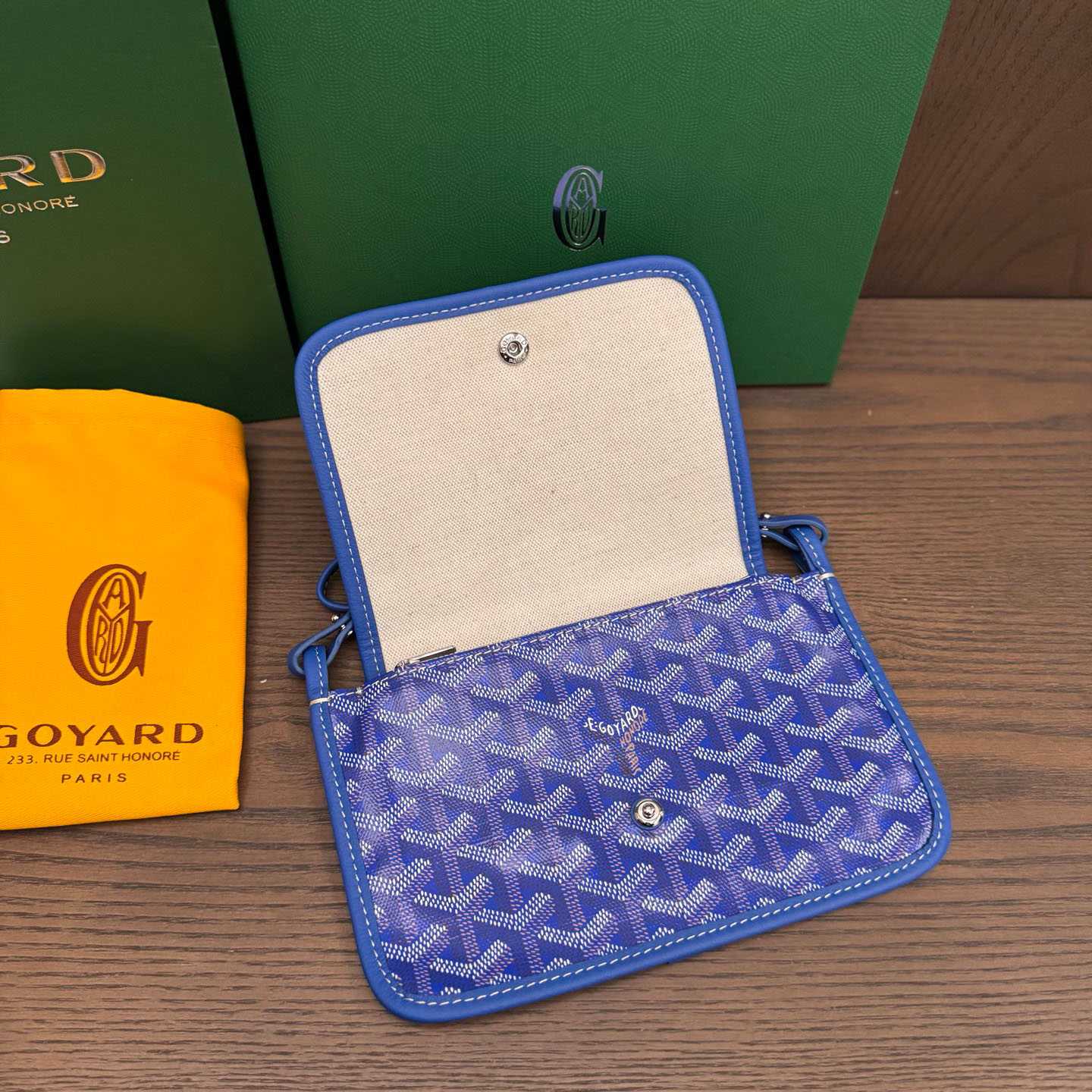 Goyard Plumet Pocket Wallet - FashionPlug