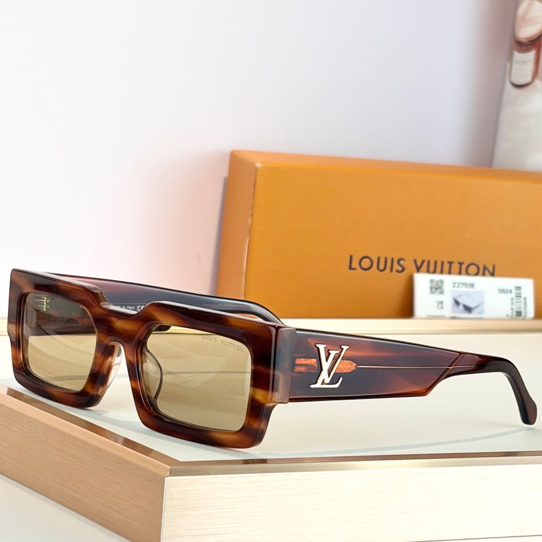 Louis Vuitton Z2703E Sunglasses    - FashionPlug