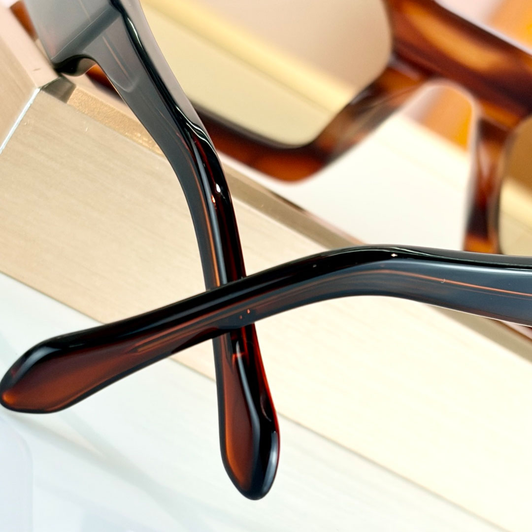 Louis Vuitton Z2703E Sunglasses    - FashionPlug