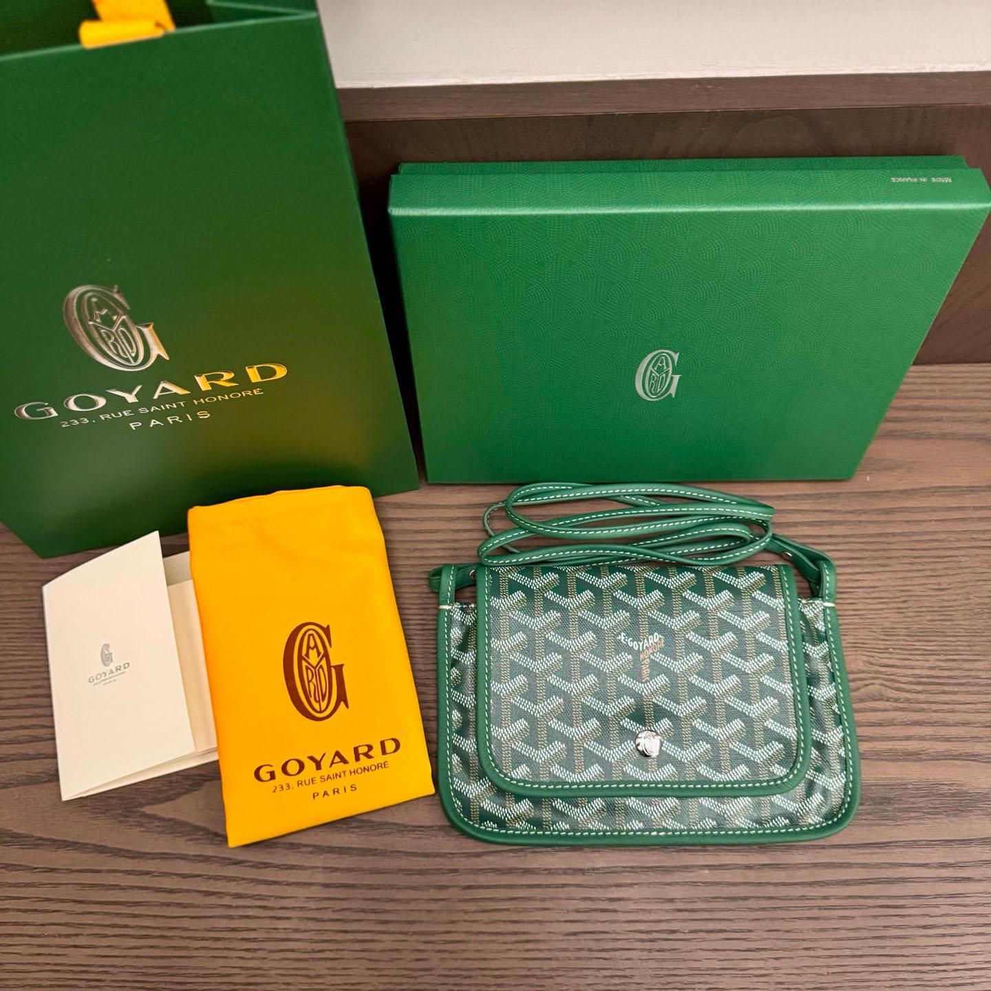 Goyard Plumet Pocket Wallet - FashionPlug