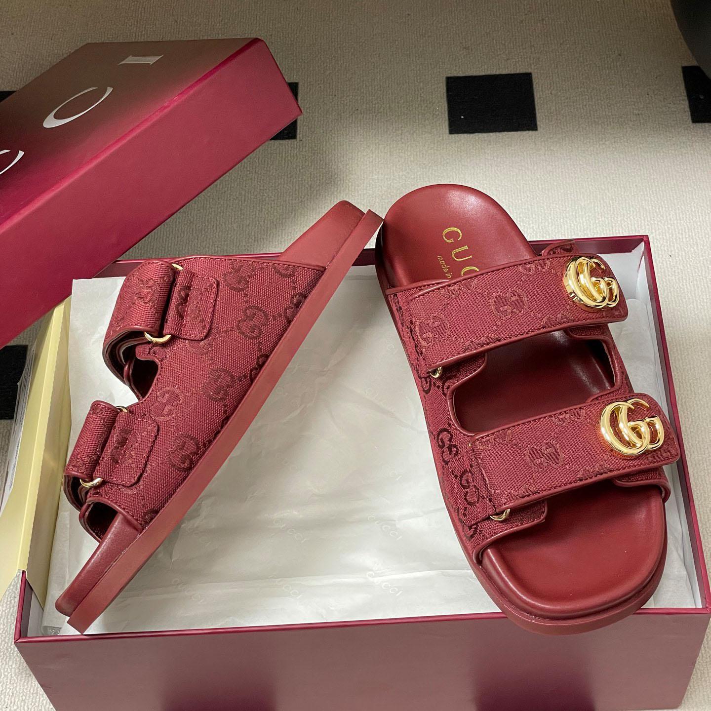 Gucci Sandal With Double G - FashionPlug