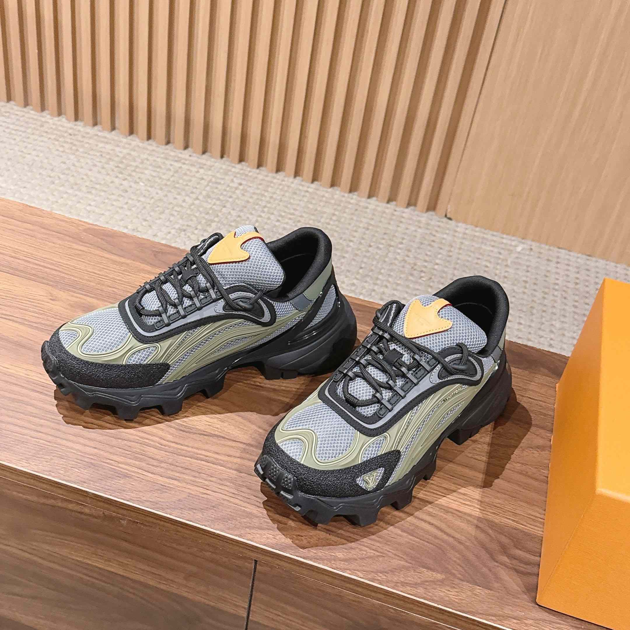 Louis Vuitton Summit Sneaker 1AJAFU - FashionPlug