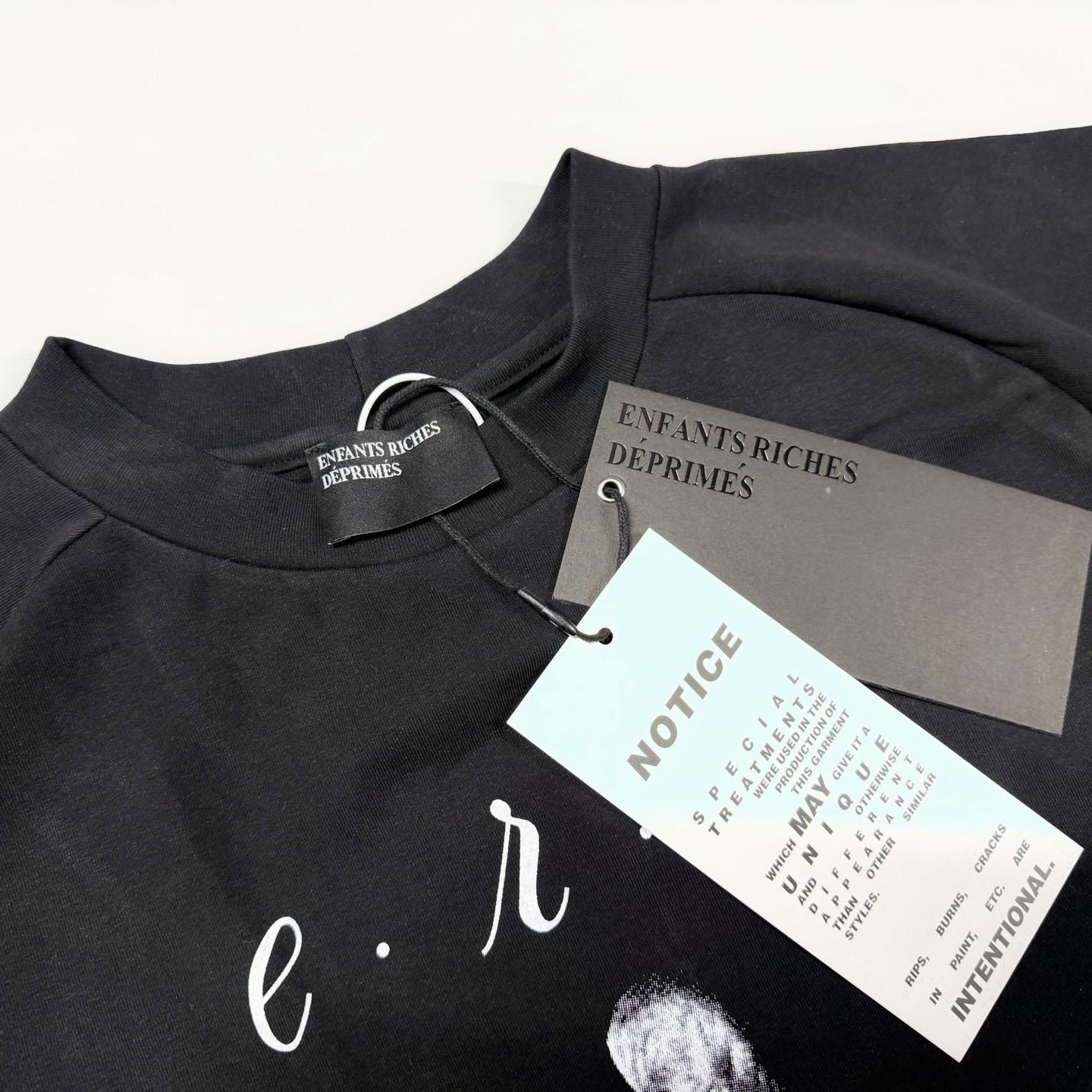 Enfants Riches Déprimés Woman In Sheet Raglan T-Shirt 'Faded Black' - FashionPlug