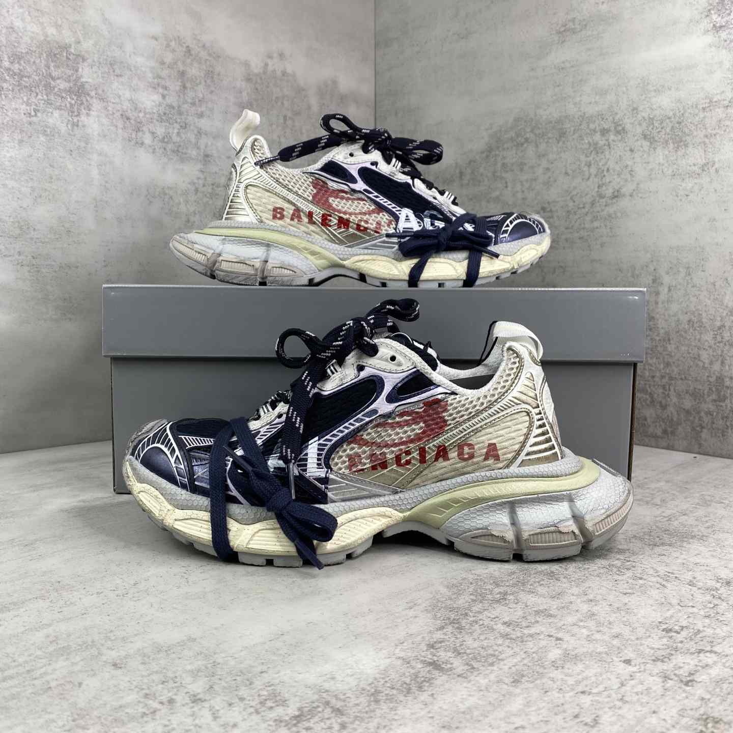 Balenciaga 3XL Split Logo Sneaker - FashionPlug