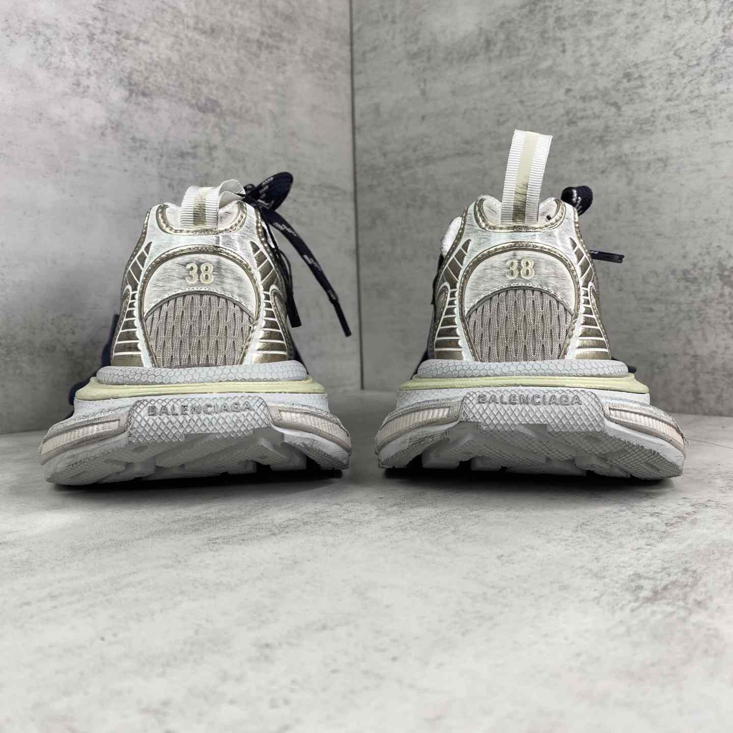 Balenciaga 3XL Split Logo Sneaker - FashionPlug