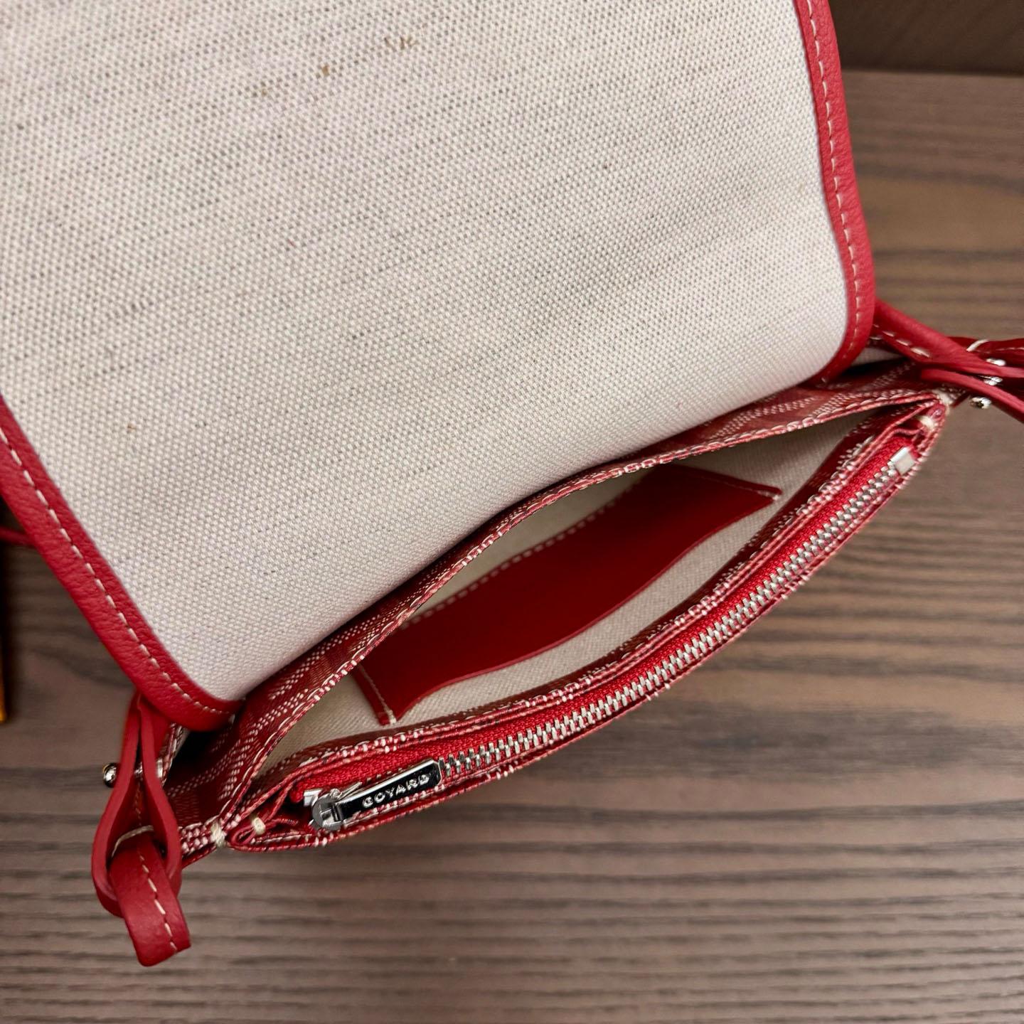 Goyard Plumet Pocket Wallet - FashionPlug