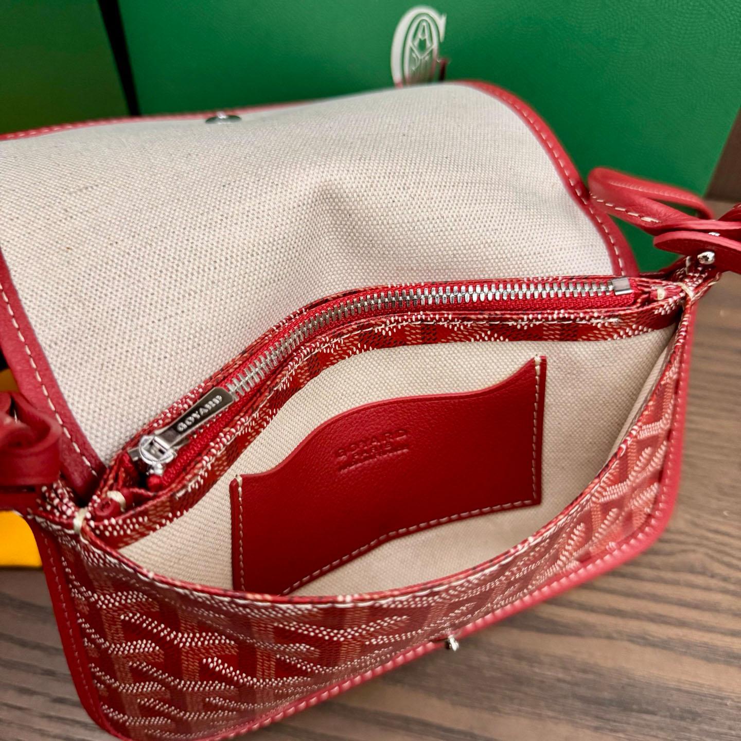Goyard Plumet Pocket Wallet - FashionPlug