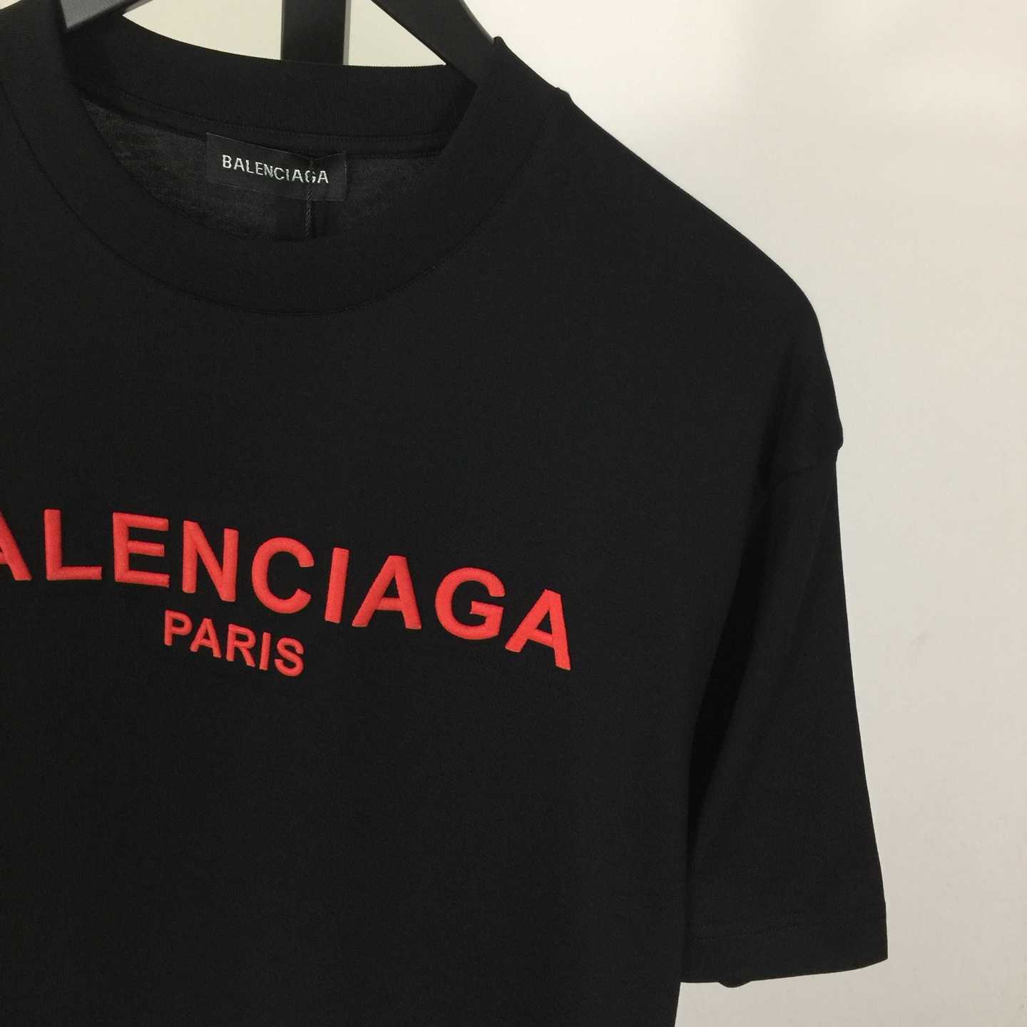 Balenciaga T-shirt Medium Fit  - FashionPlug