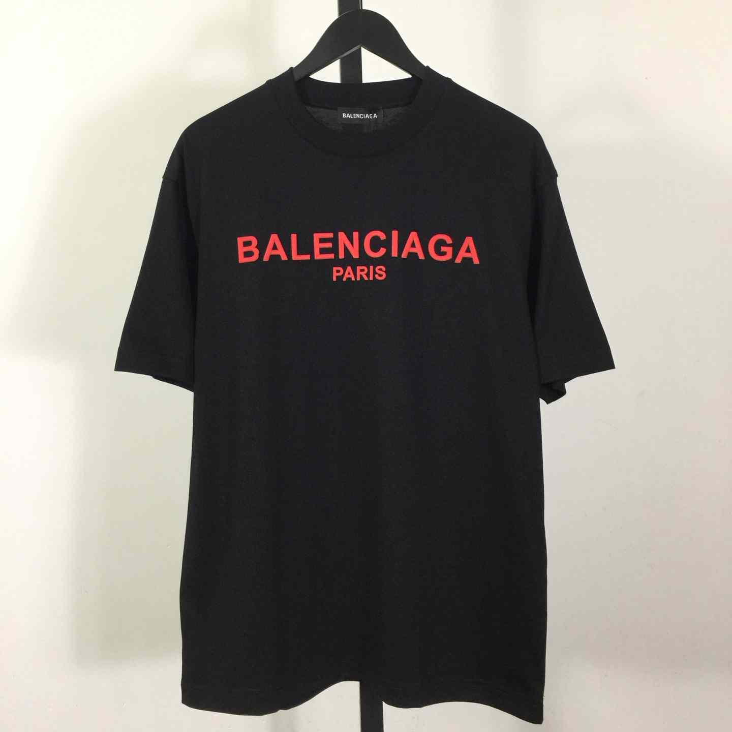 Balenciaga T-shirt Medium Fit  - FashionPlug