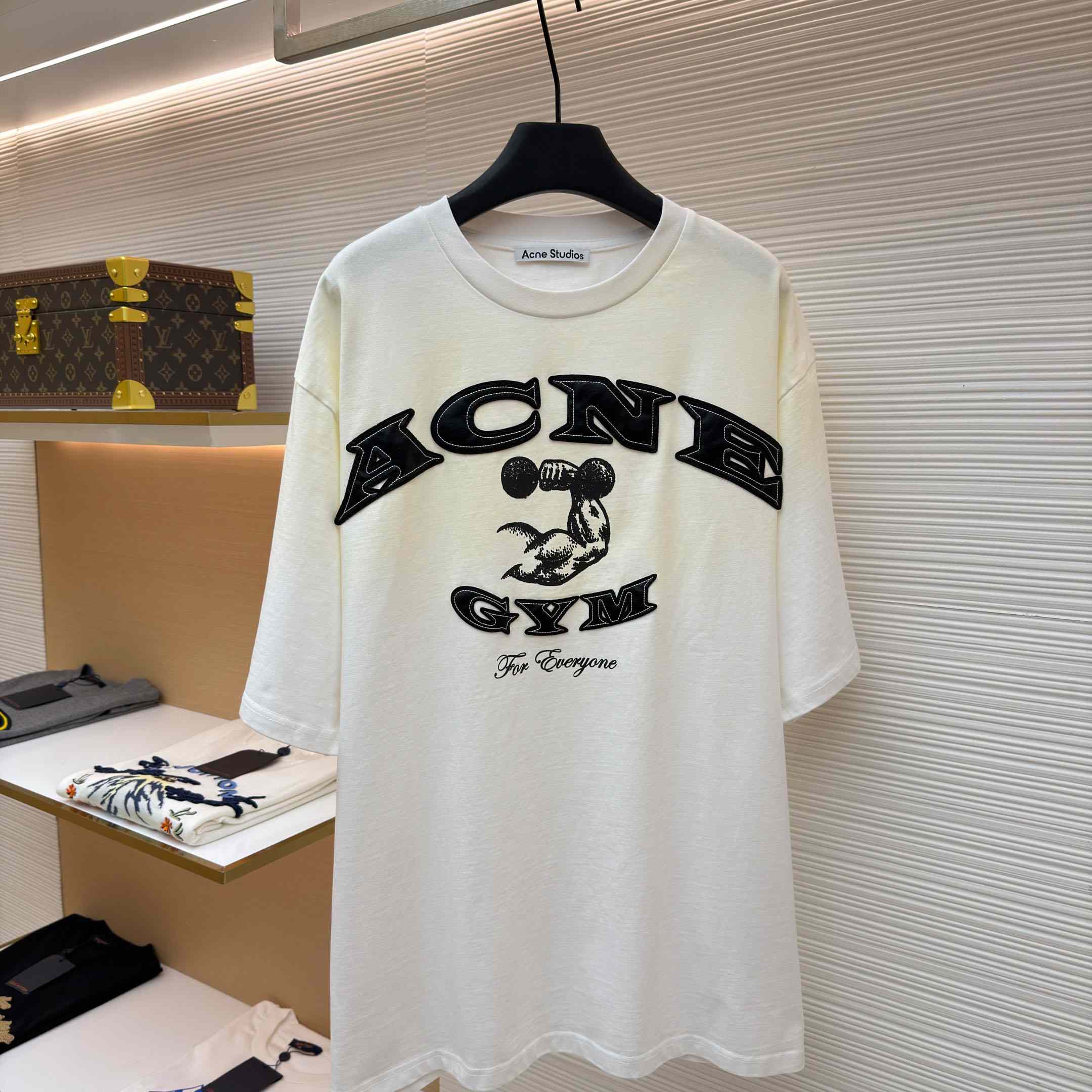 Acne Studios GYM LOGO T-SHIRT  - FashionPlug