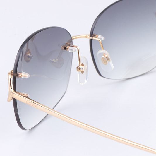 Cartier CT 4193829 Sunglasses Gold Gradient Gray - FashionPlug