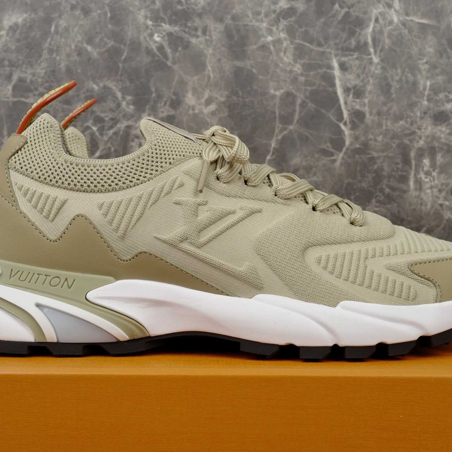 Louis Vuitton LV Runner Tatic Sneaker 1AIWVE - FashionPlug