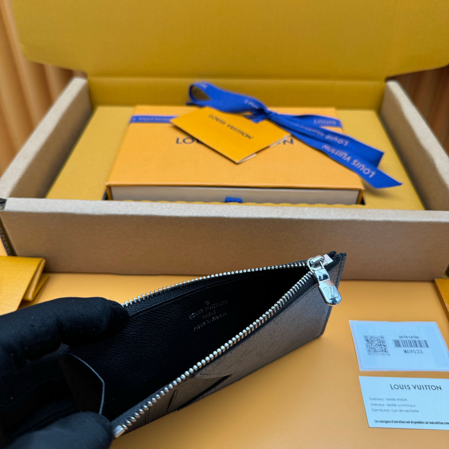 Louis Vuitton Coin Card Holder M69533 - FashionPlug