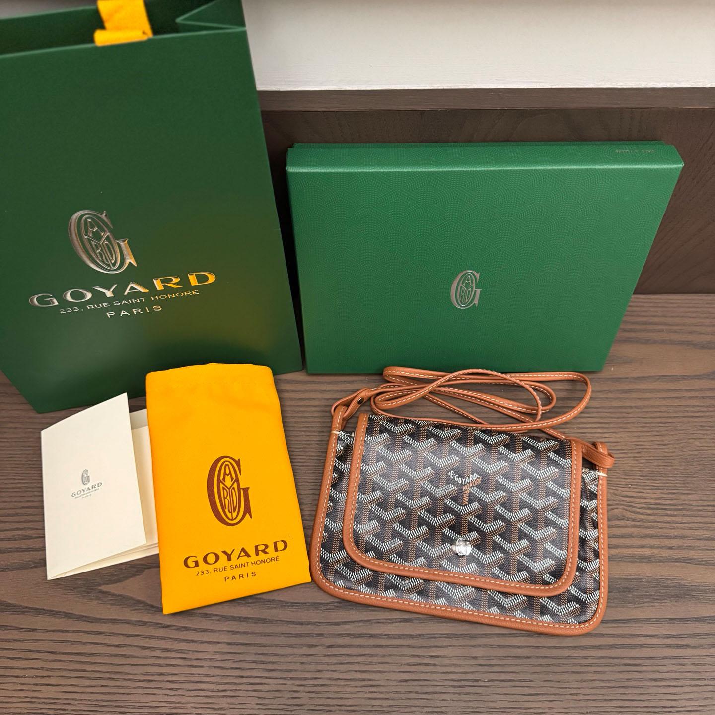 Goyard Plumet Pocket Wallet - FashionPlug