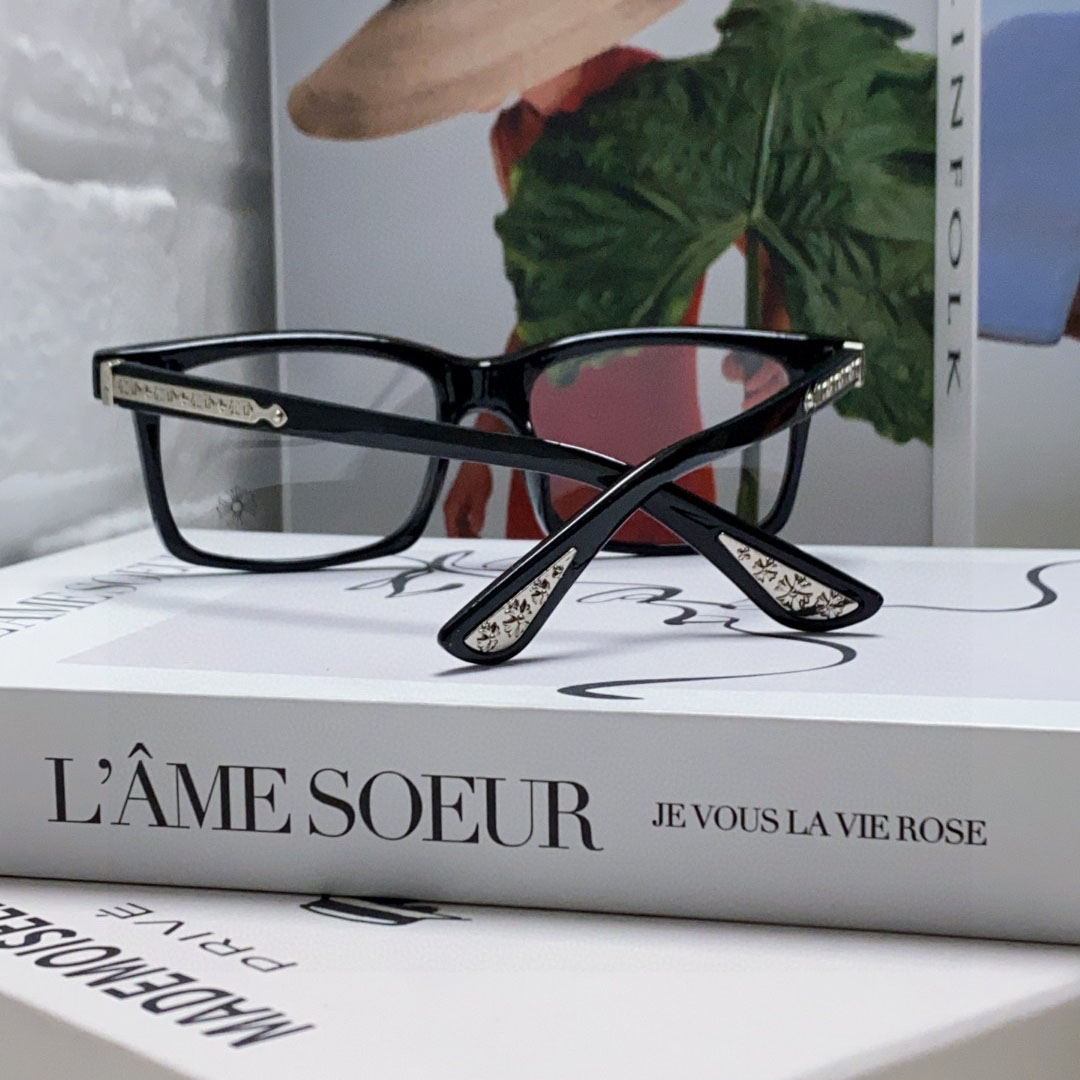 Chrome Hearts Glasses - FashionPlug