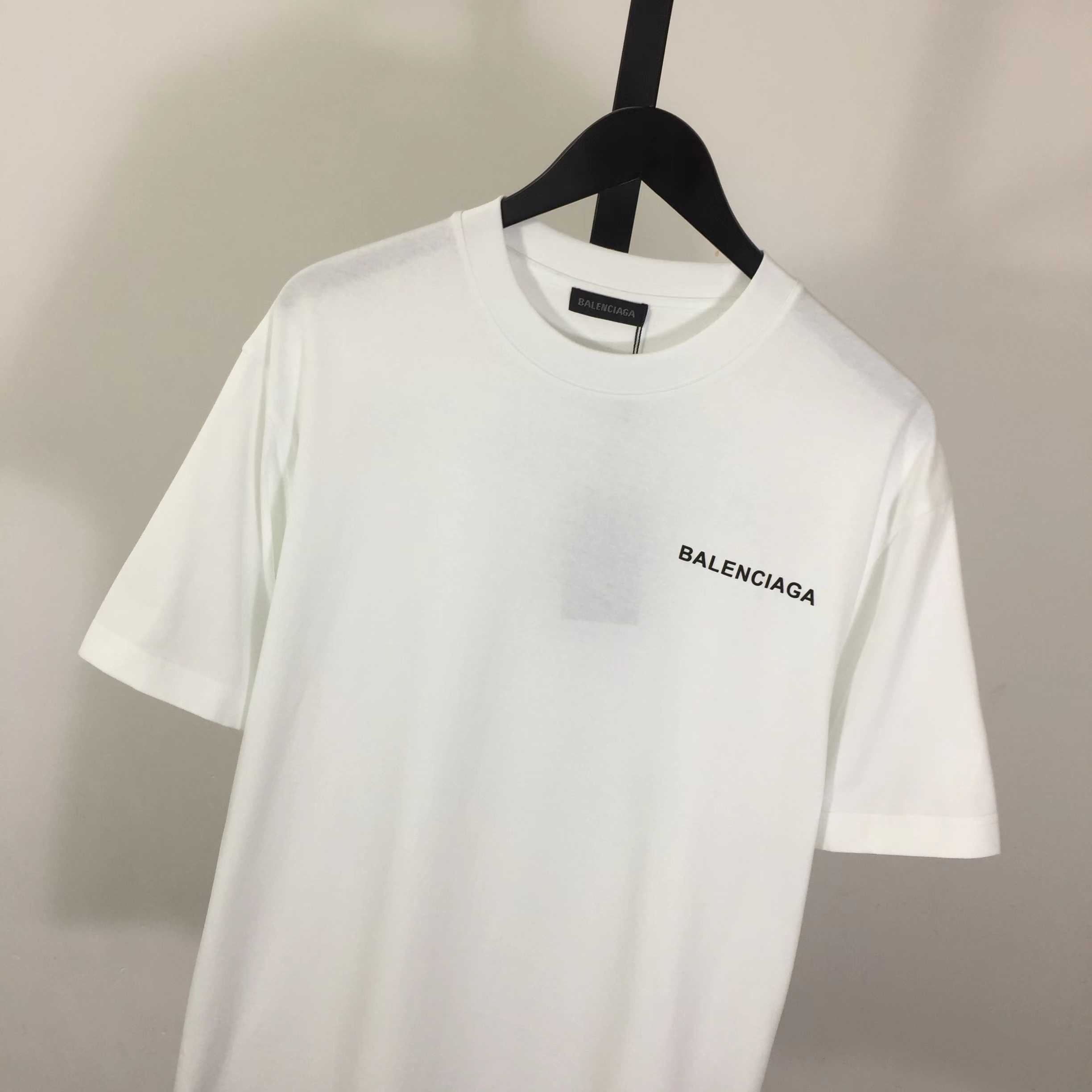 Balenciaga  T-shirt Medium Fit  - FashionPlug