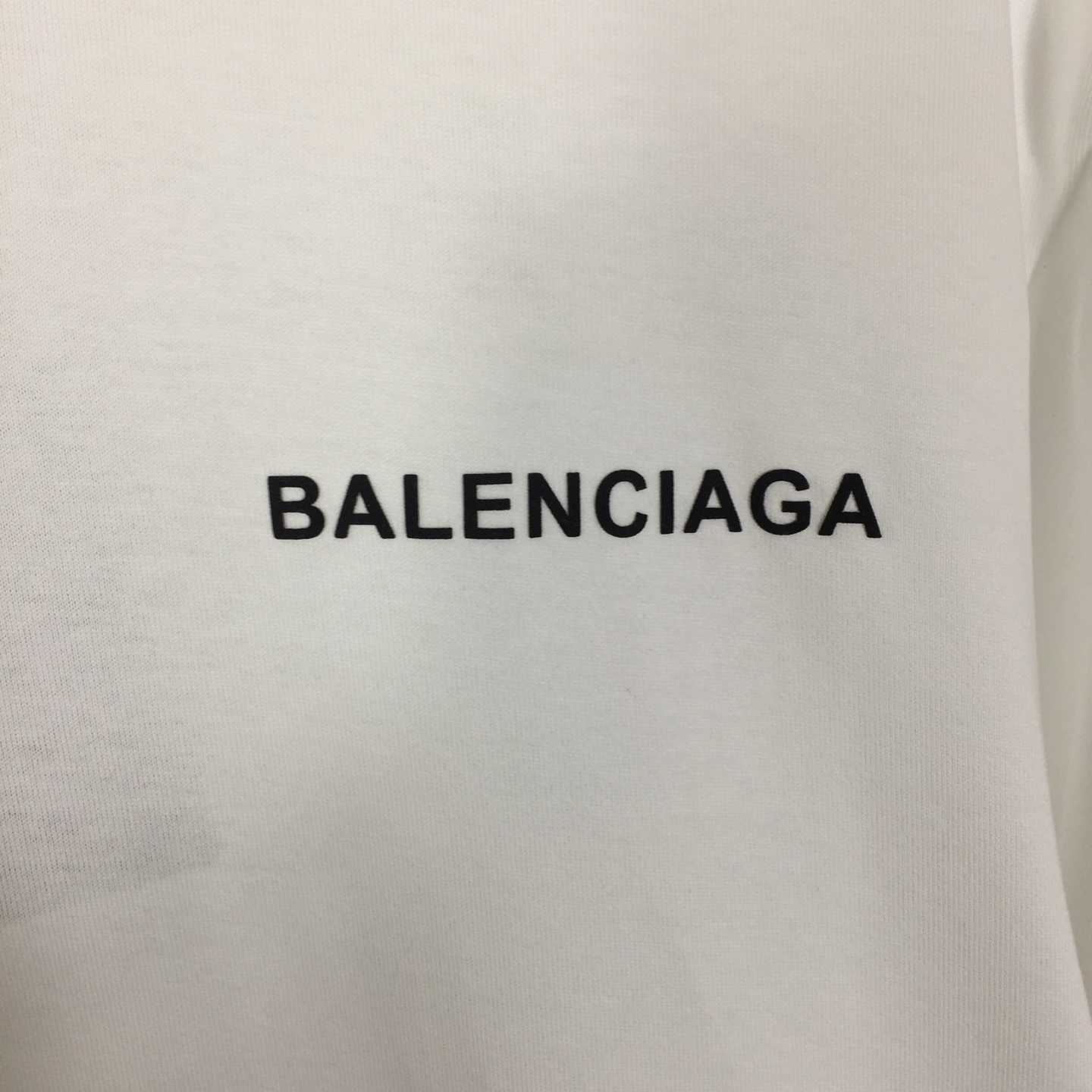 Balenciaga  T-shirt Medium Fit  - FashionPlug