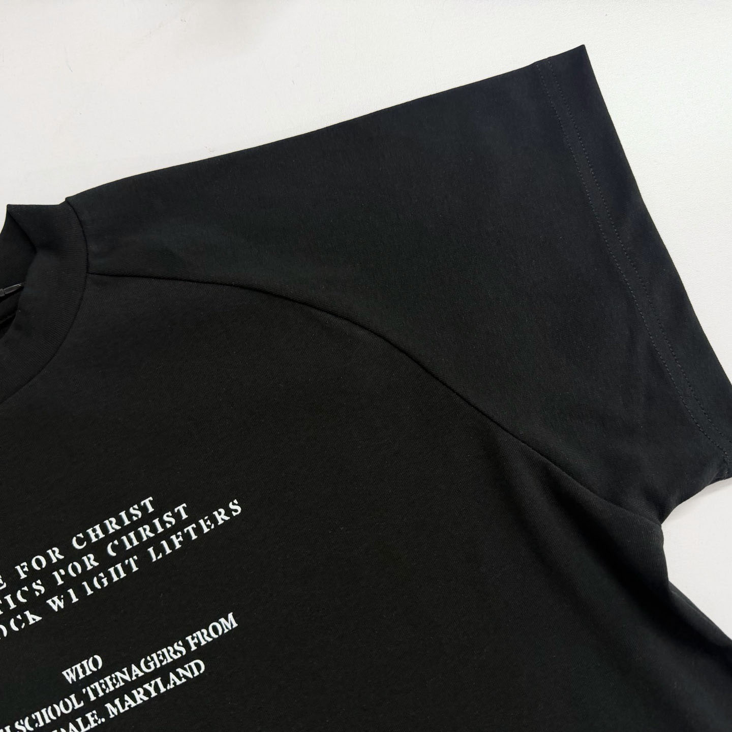 Enfants Riches Déprimés Karate For Jesus Raglan T-Shirt - FashionPlug