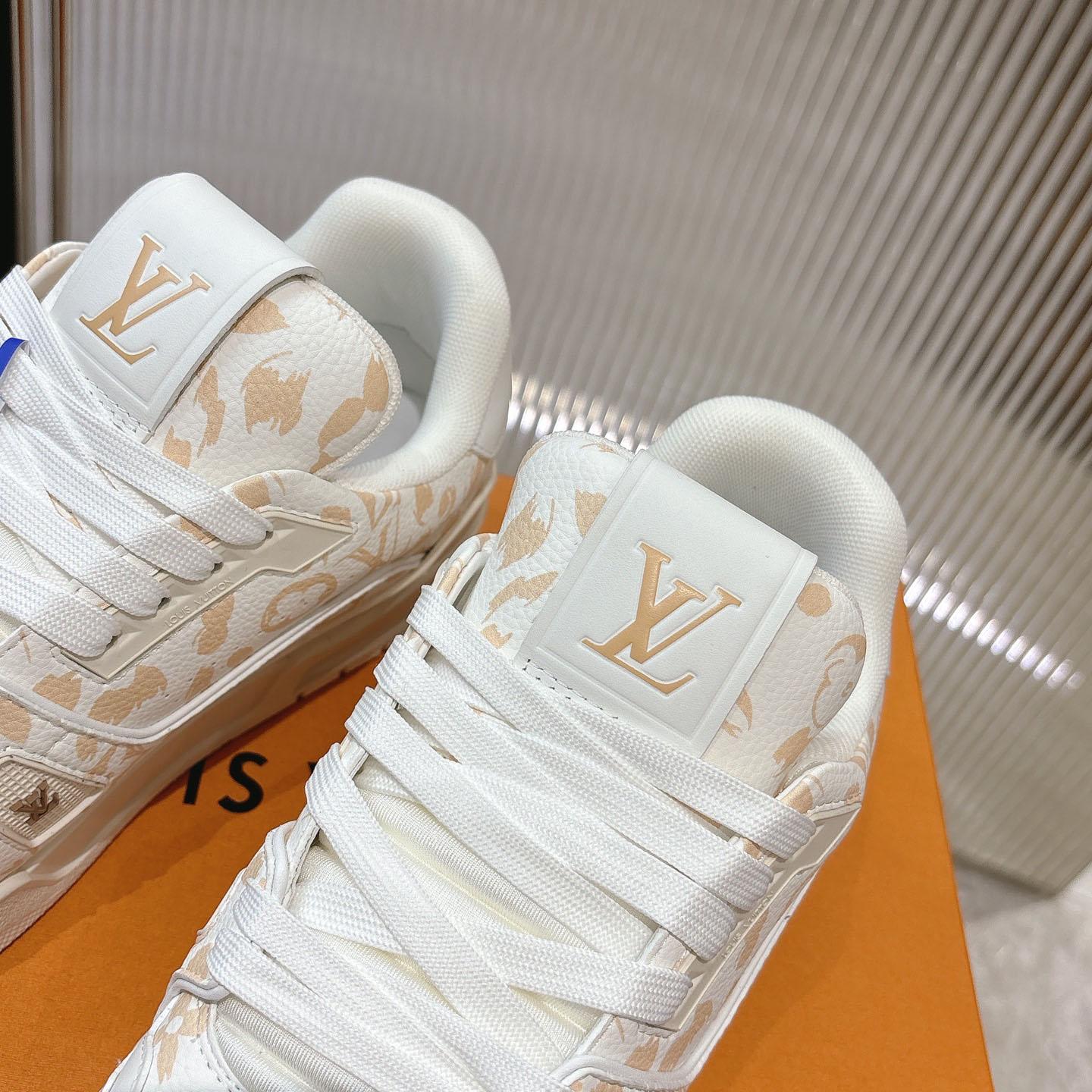 Louis Vuitton LV Trainer Sneaker   1AJJVN - FashionPlug