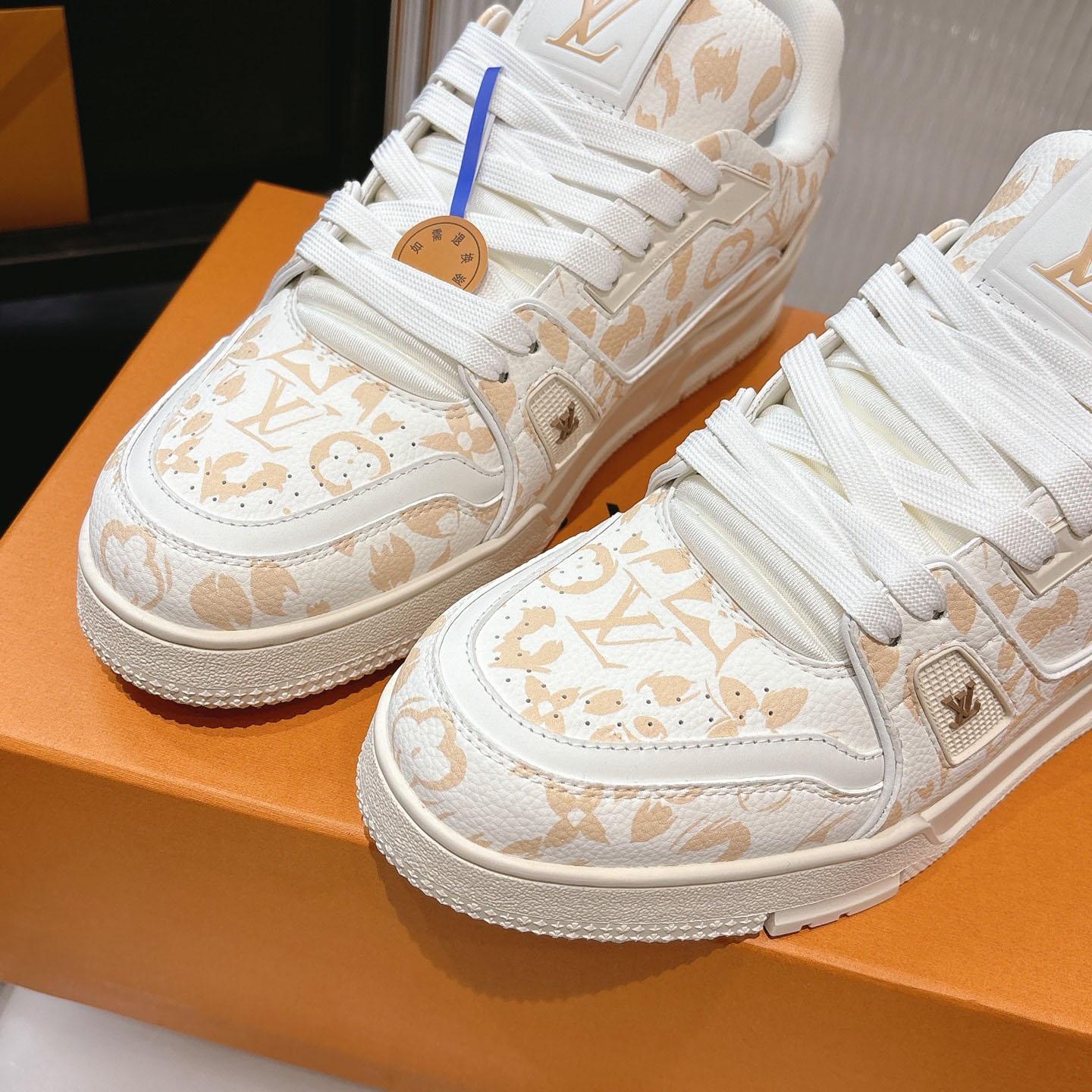 Louis Vuitton LV Trainer Sneaker   1AJJVN - FashionPlug