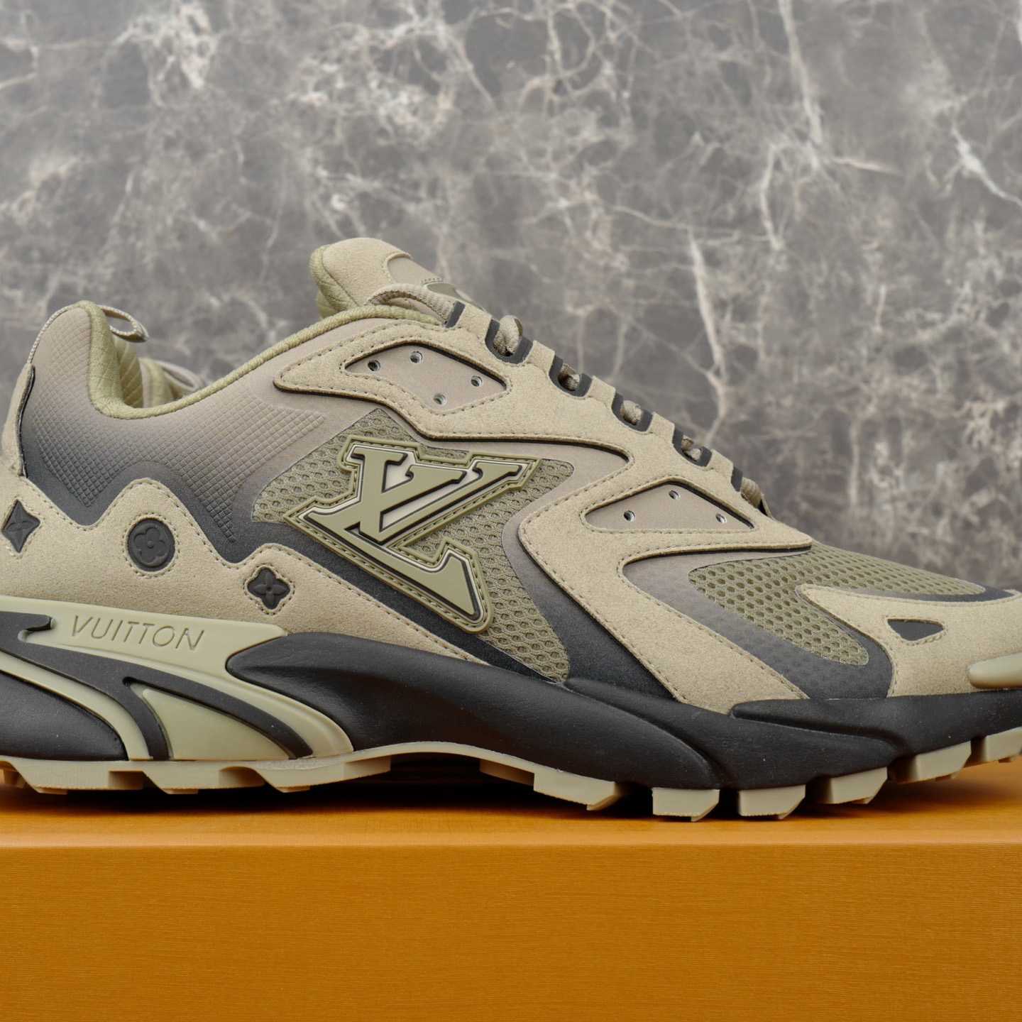 Louis Vuitton LV Runner Tatic Sneaker 1AJAP4 - FashionPlug