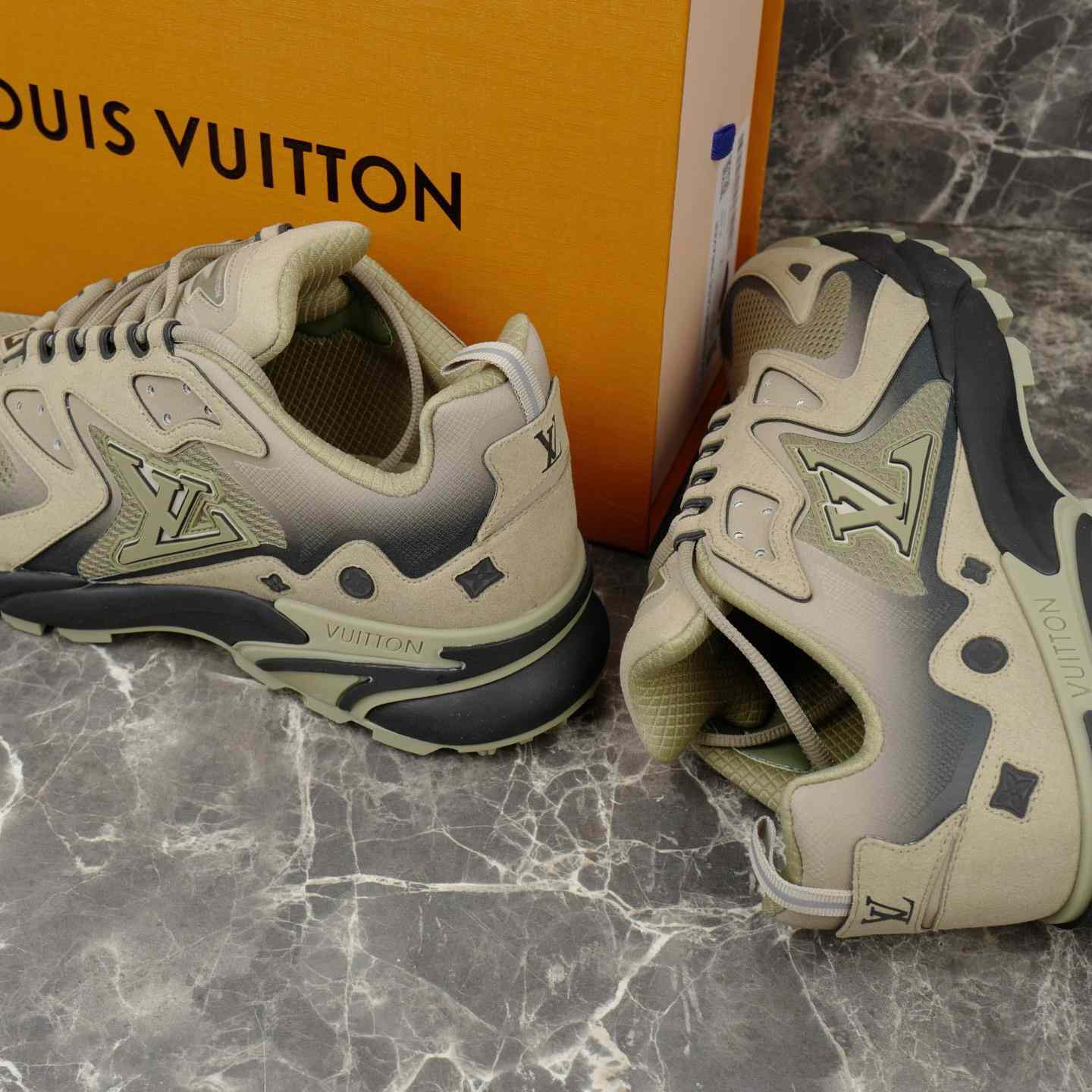 Louis Vuitton LV Runner Tatic Sneaker 1AJAP4 - FashionPlug