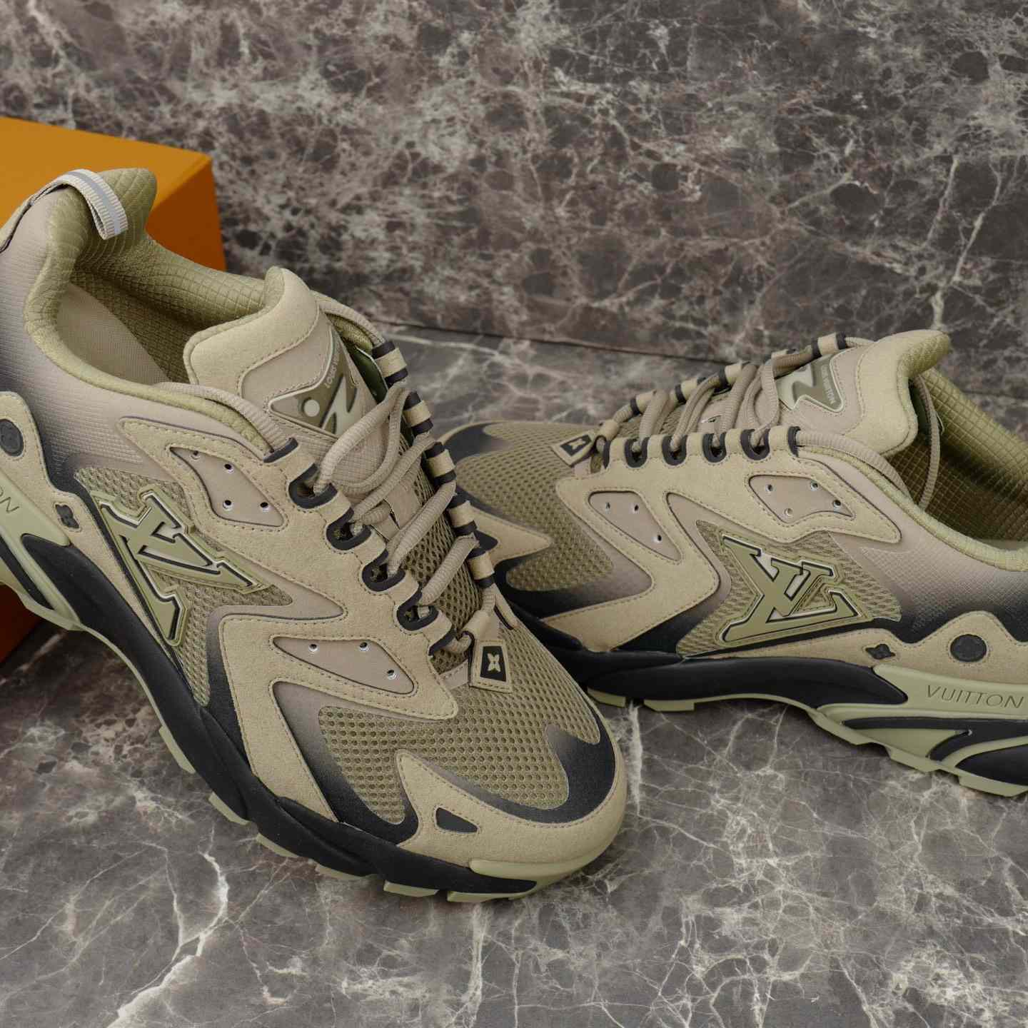 Louis Vuitton LV Runner Tatic Sneaker 1AJAP4 - FashionPlug