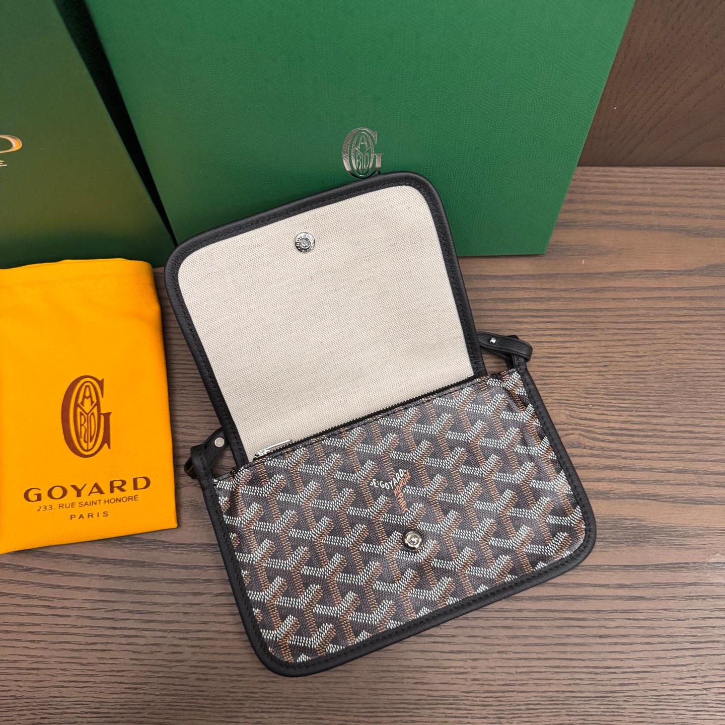 Goyard Plumet Pocket Wallet - FashionPlug