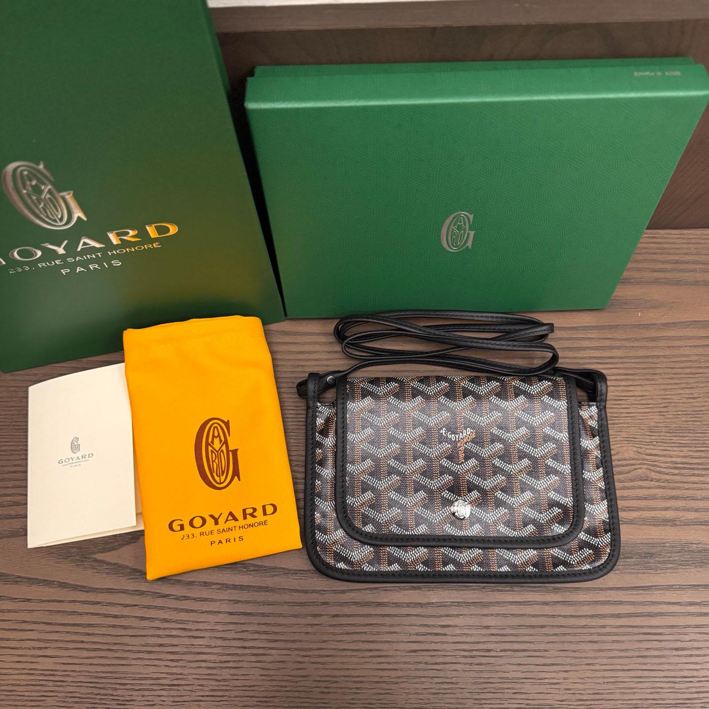 Goyard Plumet Pocket Wallet - FashionPlug