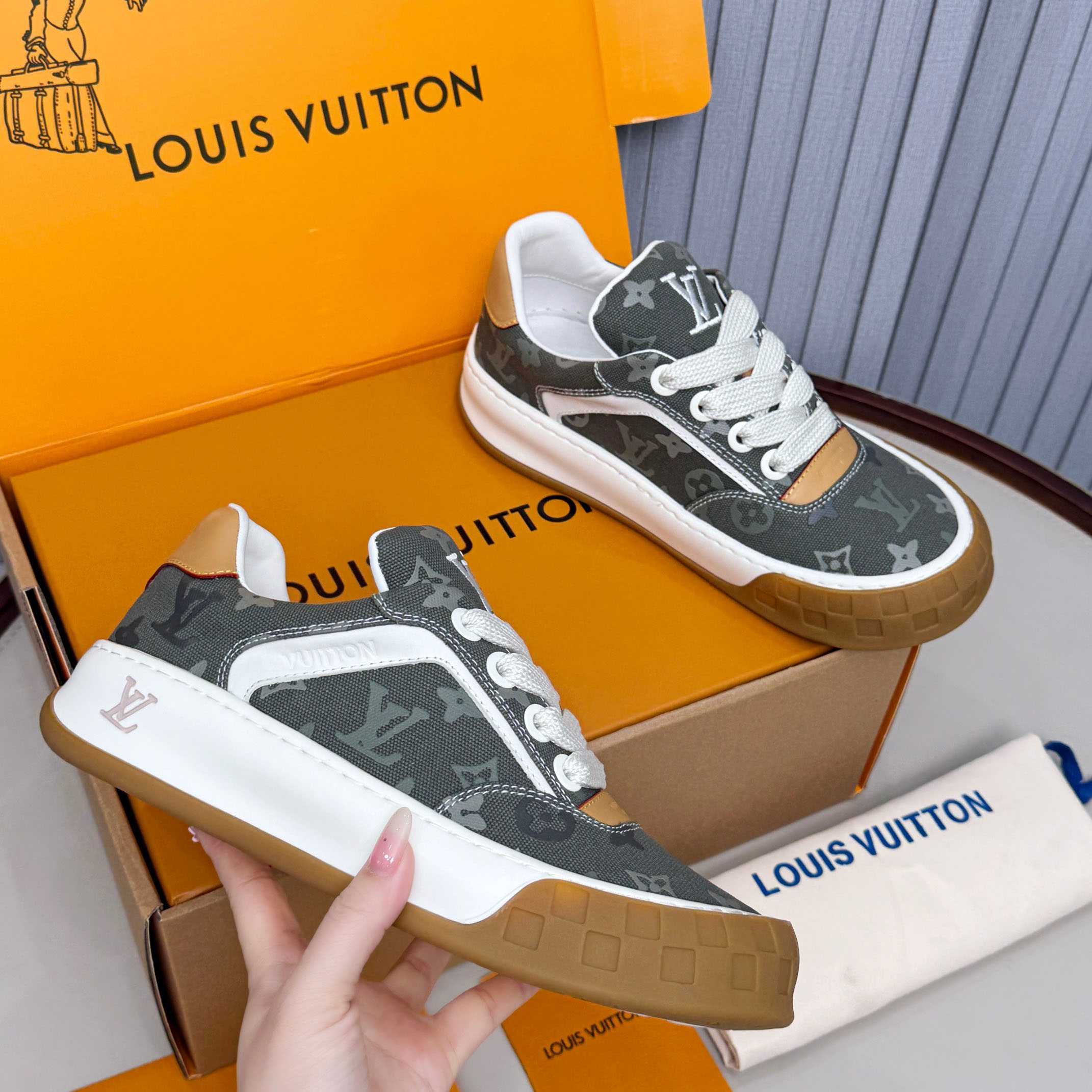 Louis Vuitton LV Tilted Sneaker 1AJAMF - FashionPlug