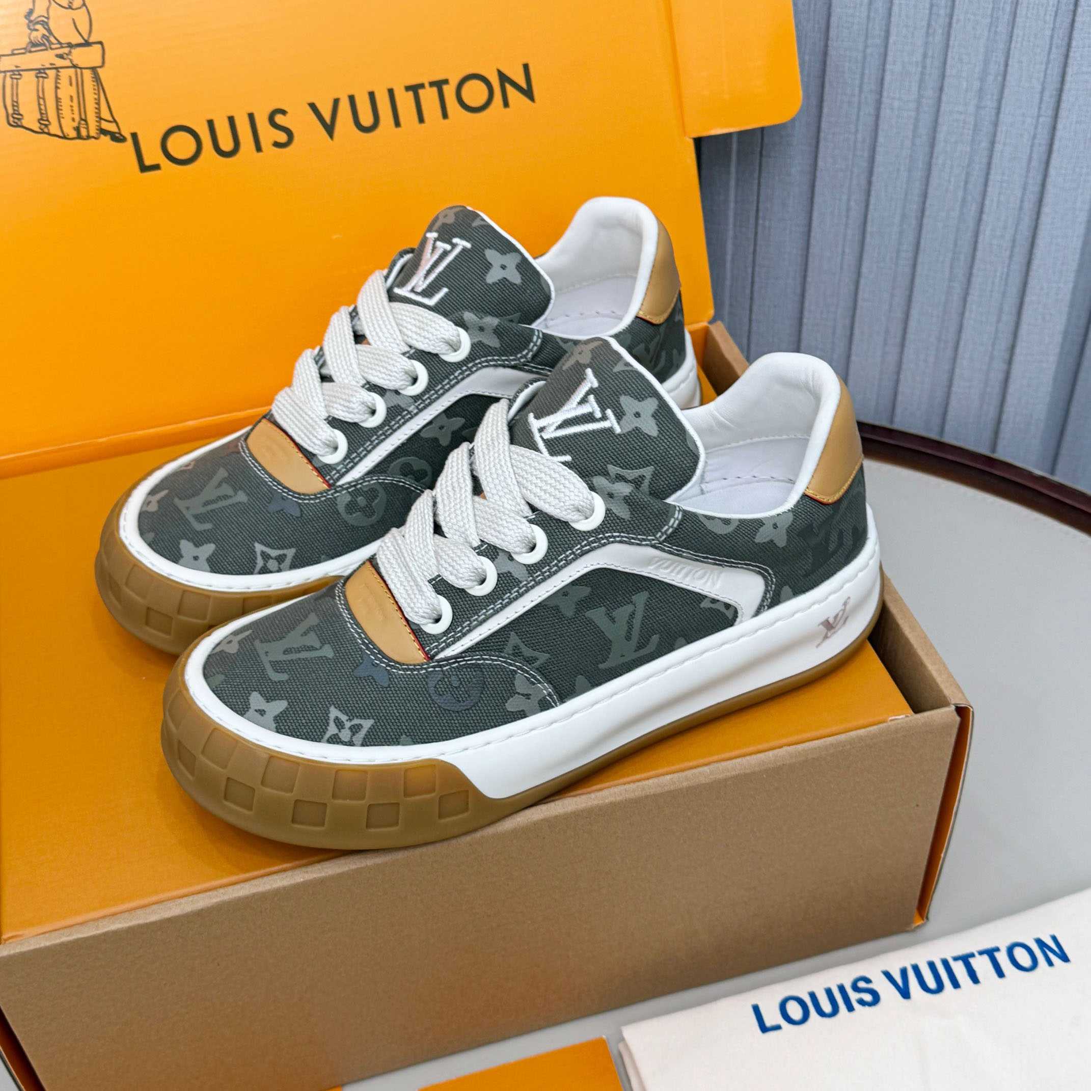 Louis Vuitton LV Tilted Sneaker 1AJAMF - FashionPlug