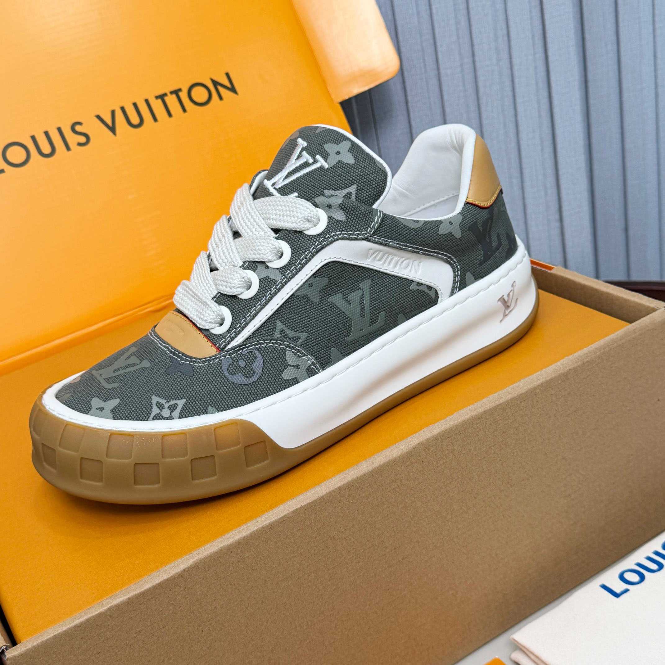Louis Vuitton LV Tilted Sneaker 1AJAMF - FashionPlug