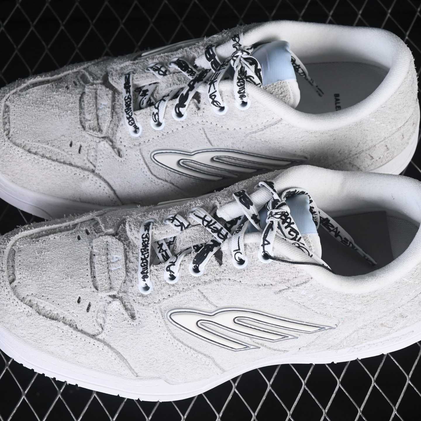 Balenciaga Hamptons Sneaker In Off-white And Black Brushed Suede Cowskin - FashionPlug