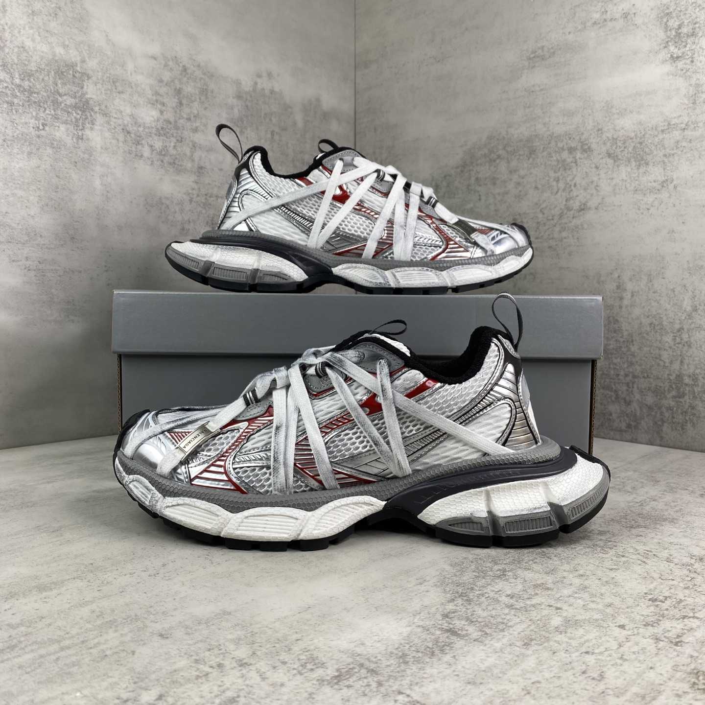 Balenciaga 3XL Extreme Laces B Sneaker - FashionPlug