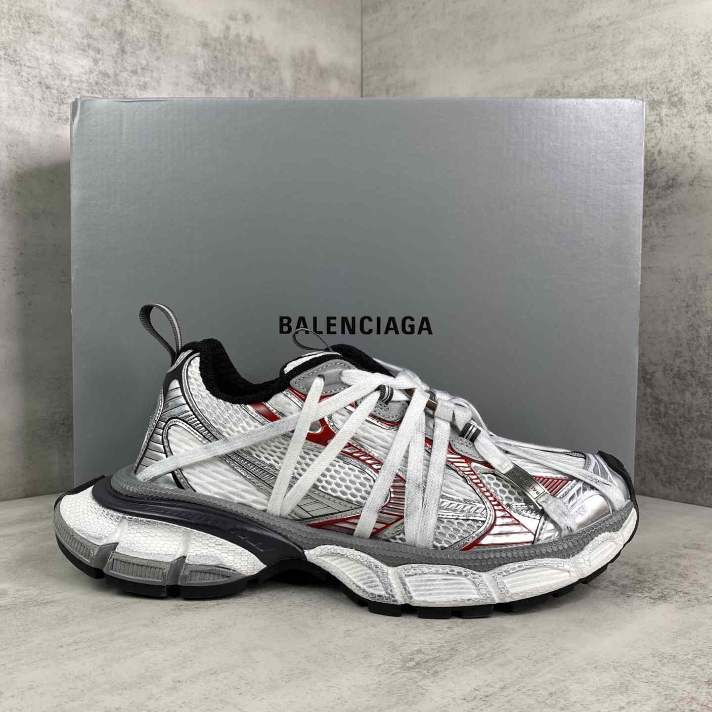 Balenciaga 3XL Extreme Laces B Sneaker - FashionPlug