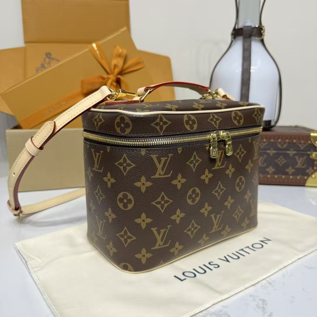 Louis Vuitton Nice BB M42265 - FashionPlug