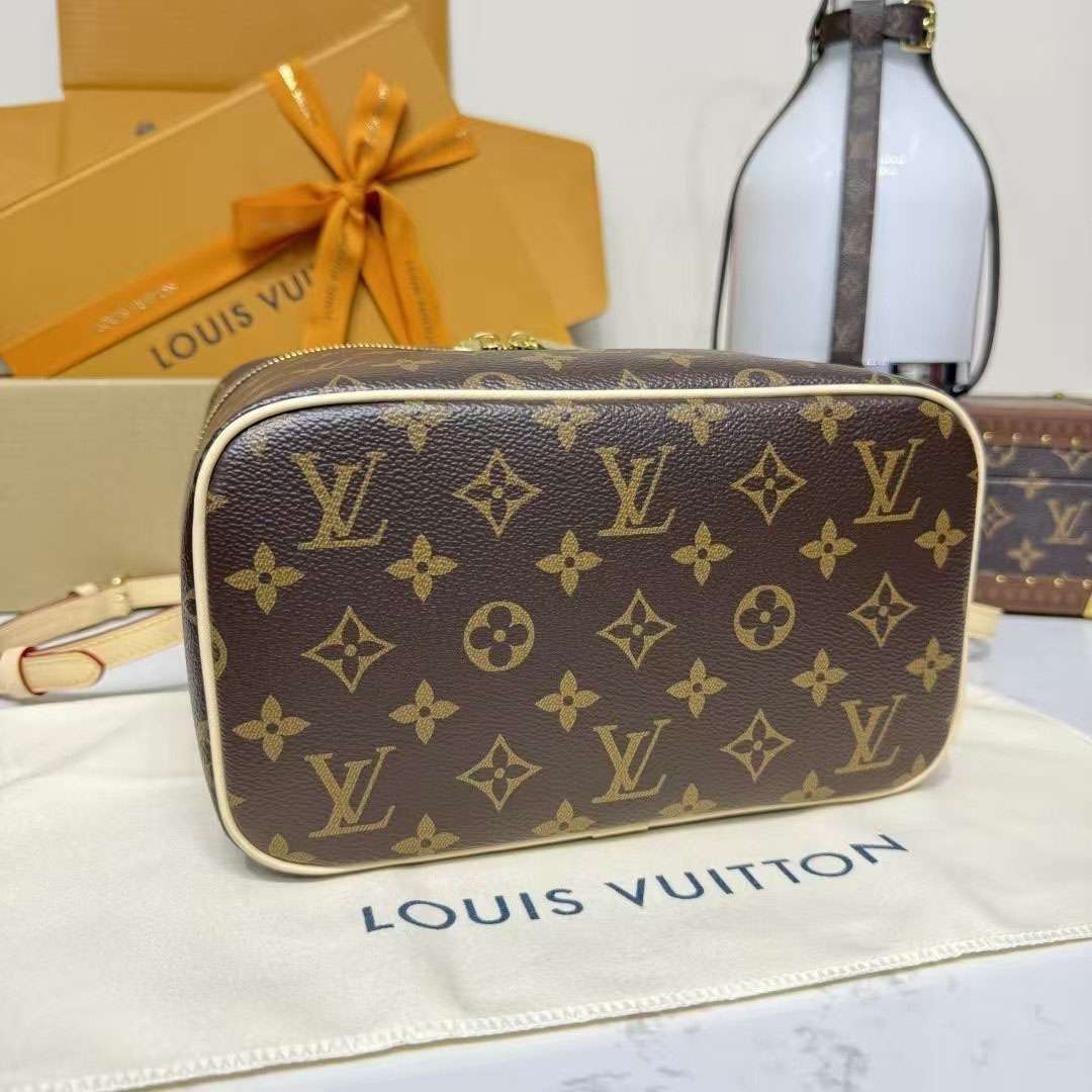 Louis Vuitton Nice BB M42265 - FashionPlug