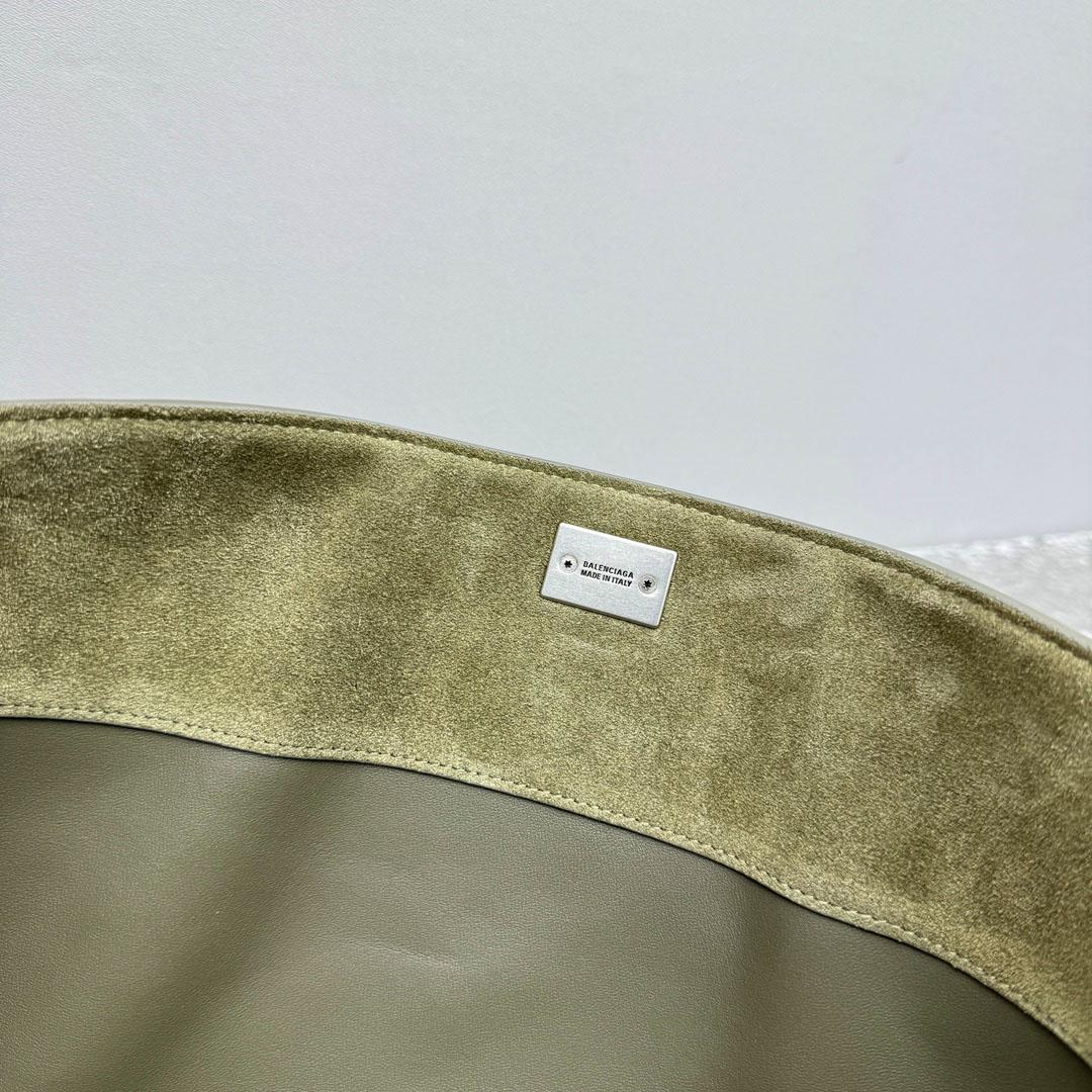 Balenciaga  Rodeo Handbag Medium In Khaki - FashionPlug