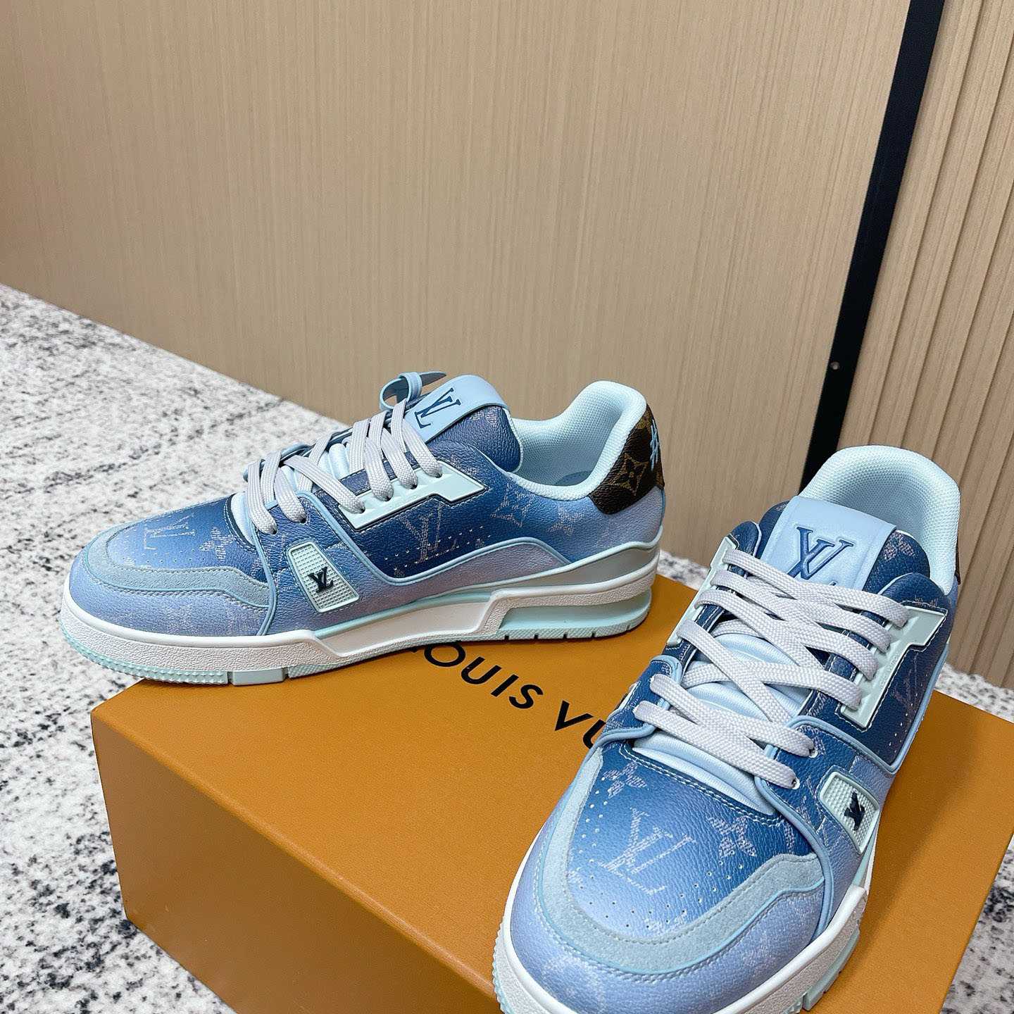 Louis Vuitton LV Trainer Sneaker  1AJTQO - FashionPlug