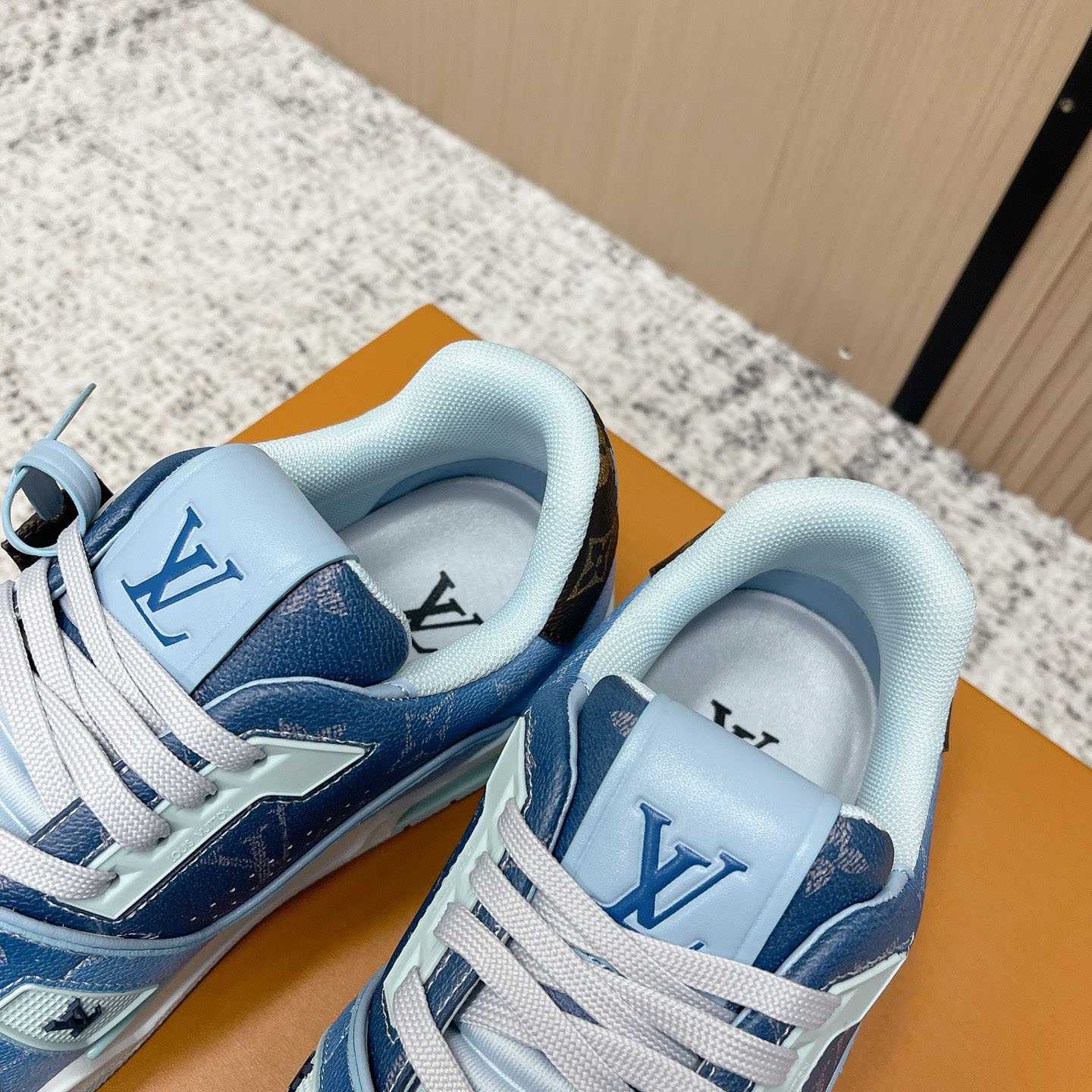 Louis Vuitton LV Trainer Sneaker  1AJTQO - FashionPlug