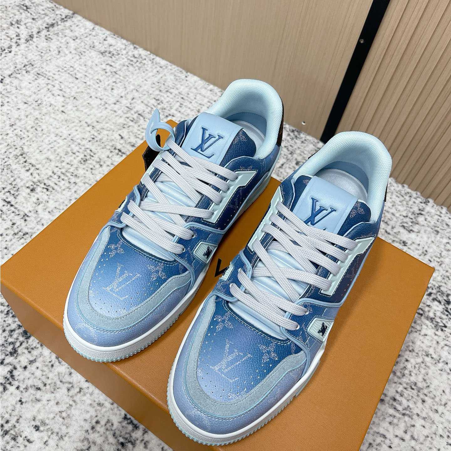 Louis Vuitton LV Trainer Sneaker  1AJTQO - FashionPlug